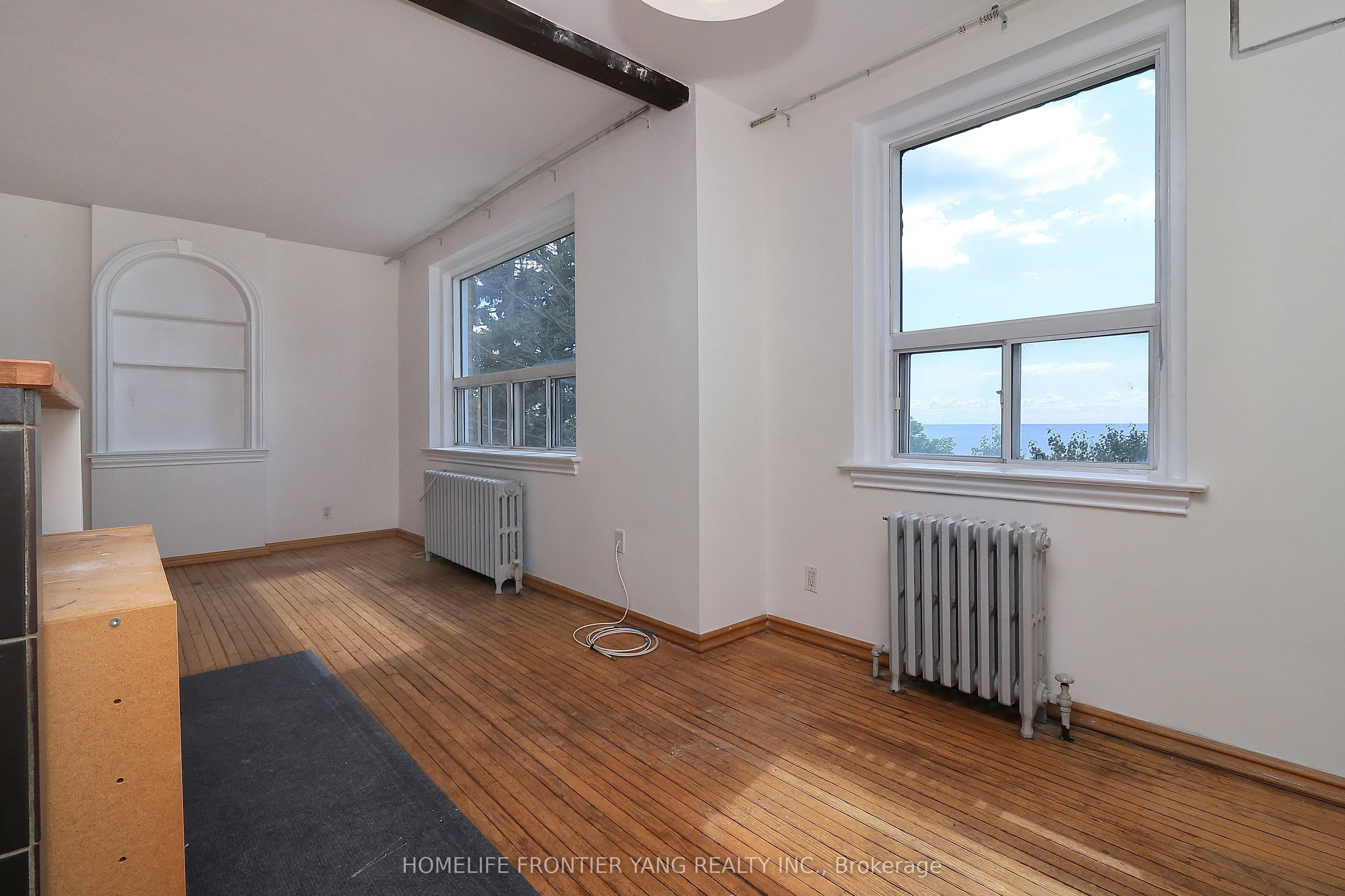 2697 Lake Shore Boulevard W, #21