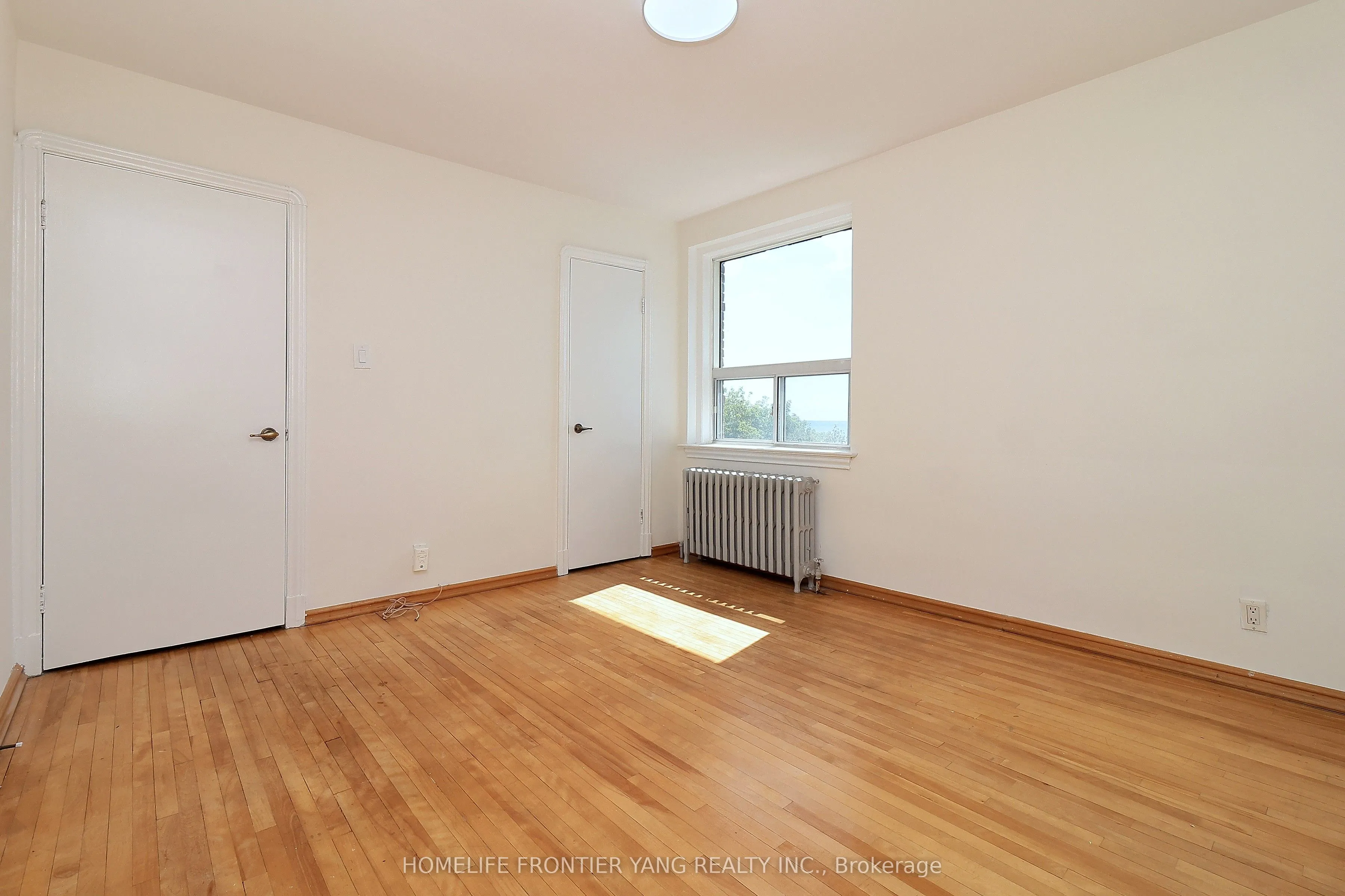 2697 Lake Shore Boulevard W, #21