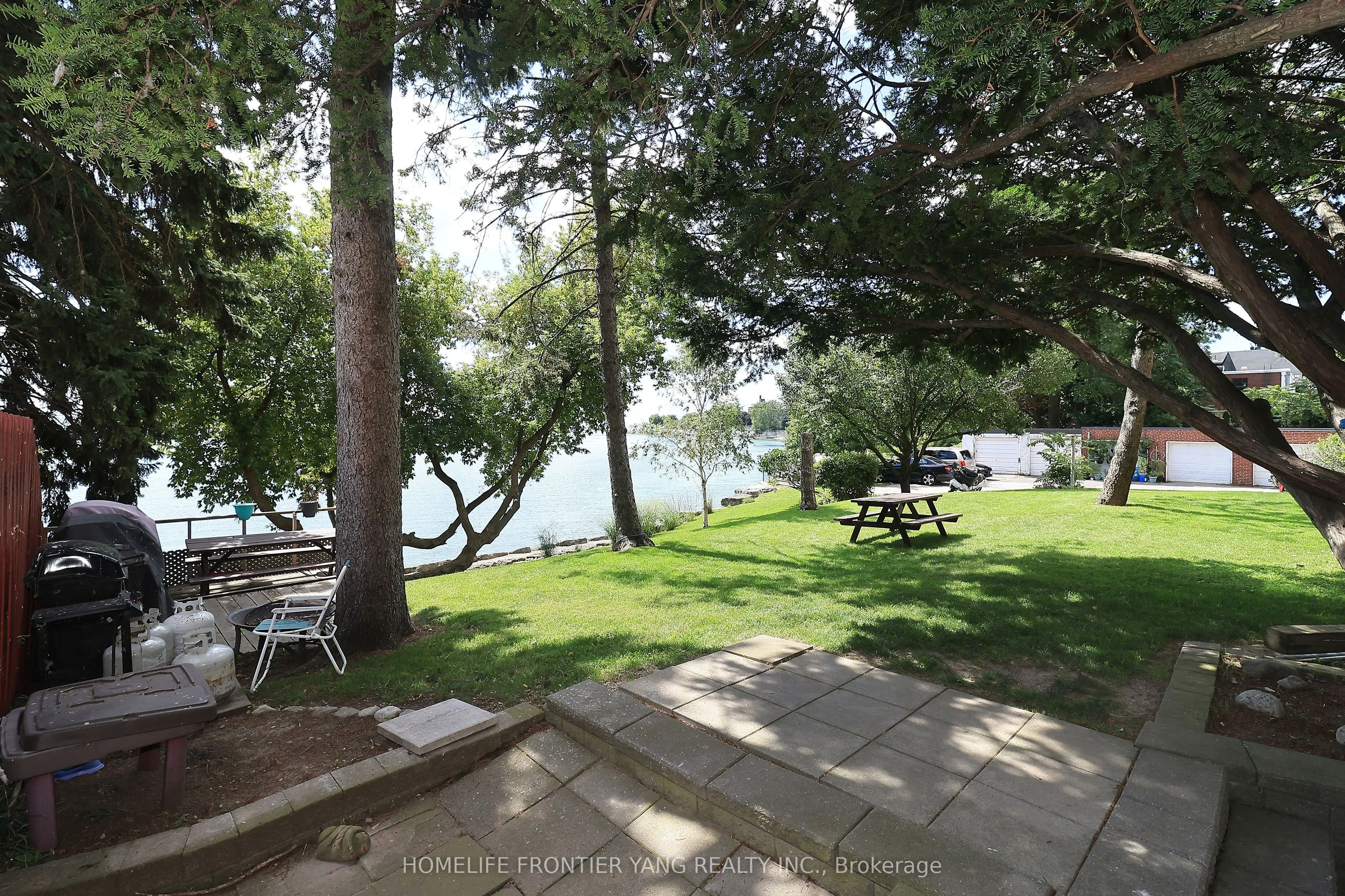 2697 Lake Shore Boulevard W, #21