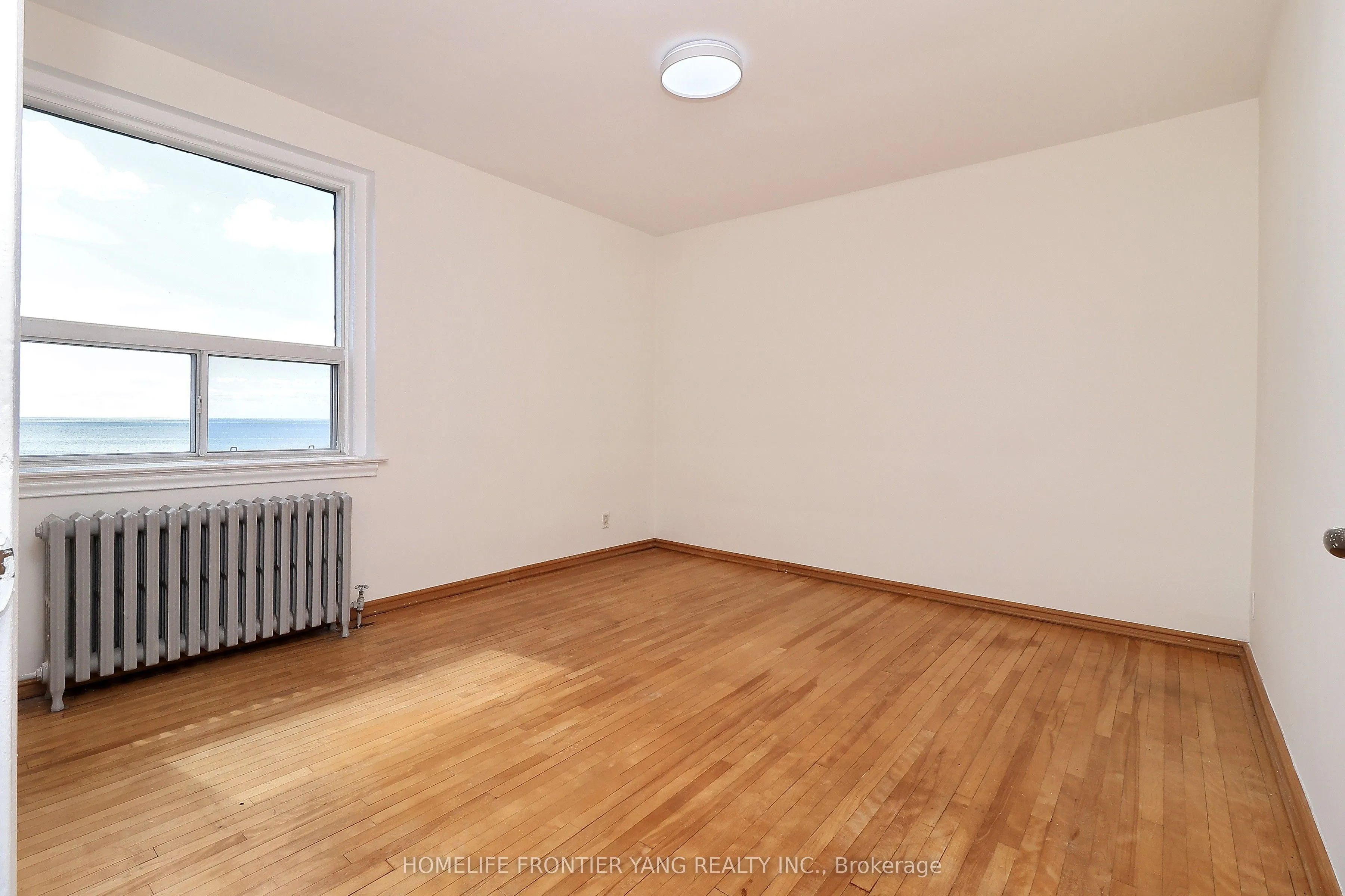 2697 Lake Shore Boulevard W, #21