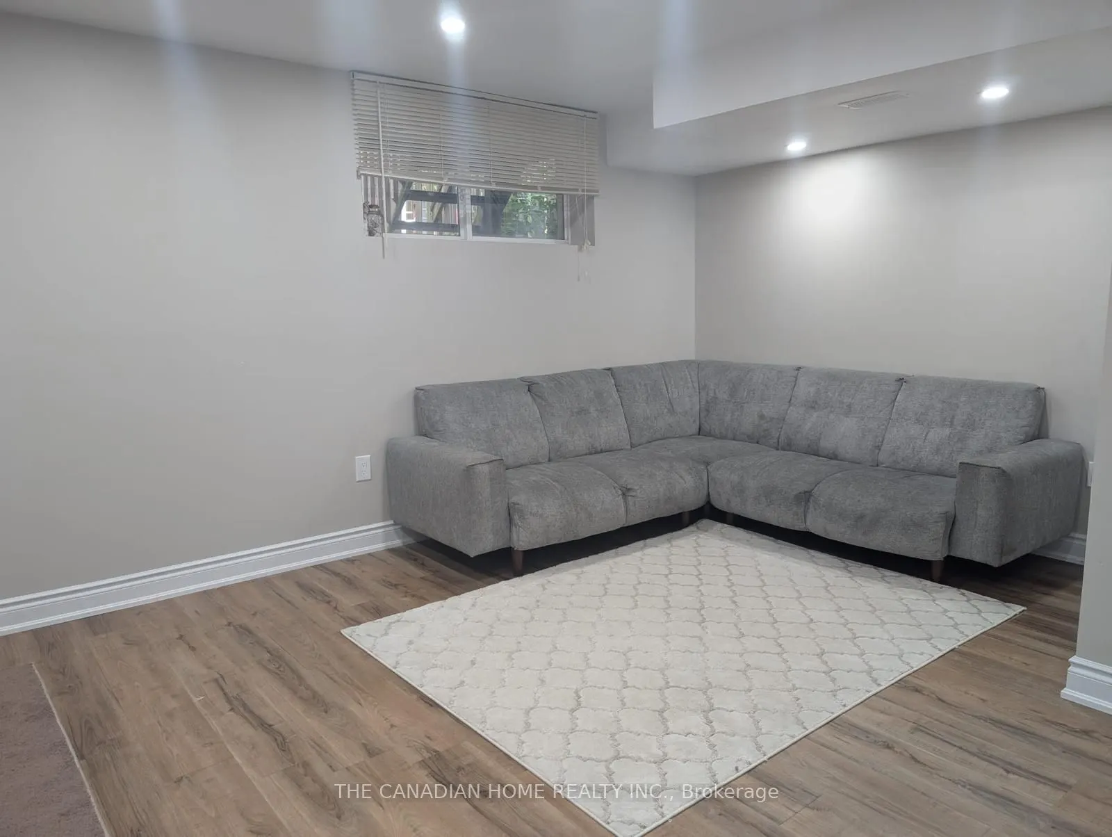 2270 Britannia Road W, #11