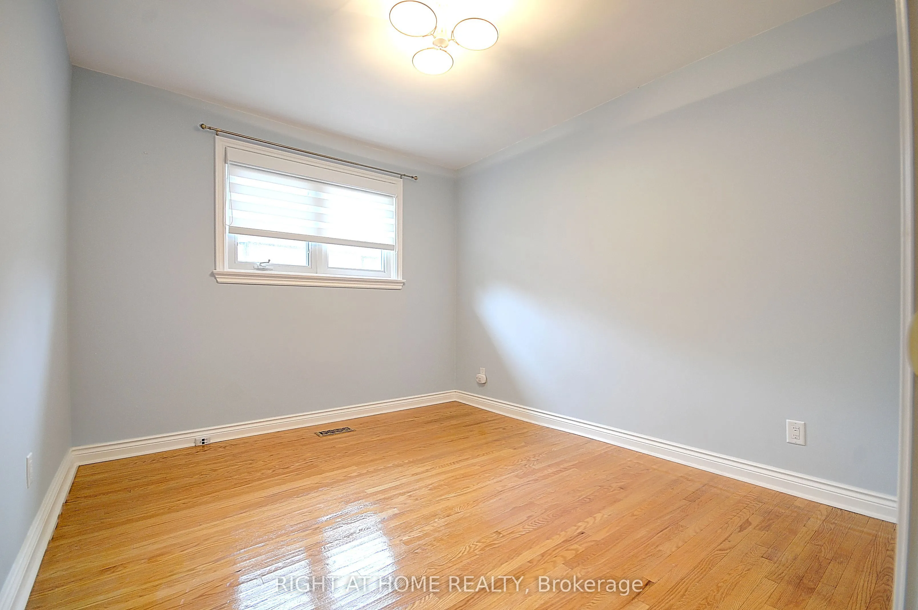 43 Hamptonbrook Drive