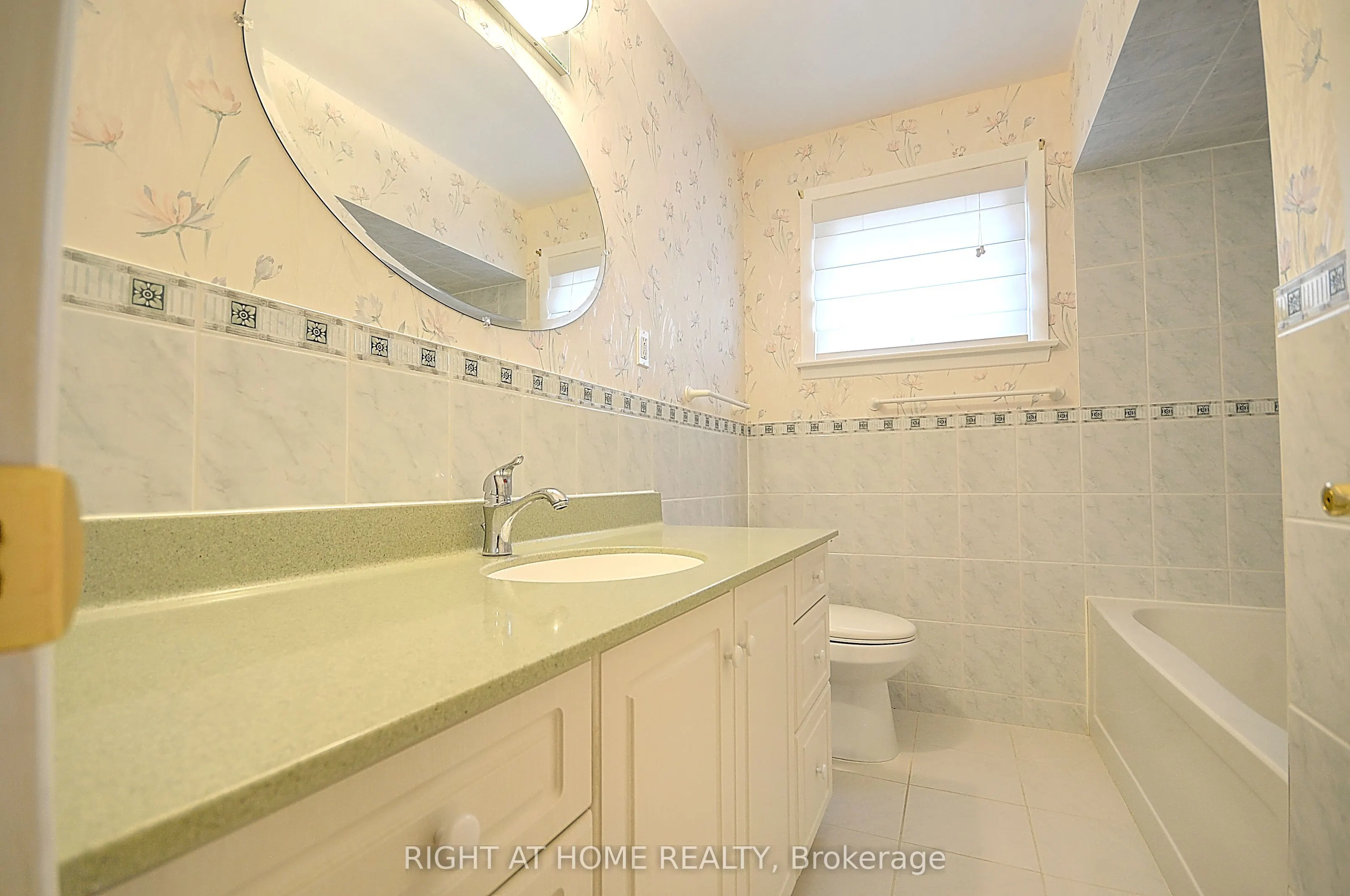 43 Hamptonbrook Drive