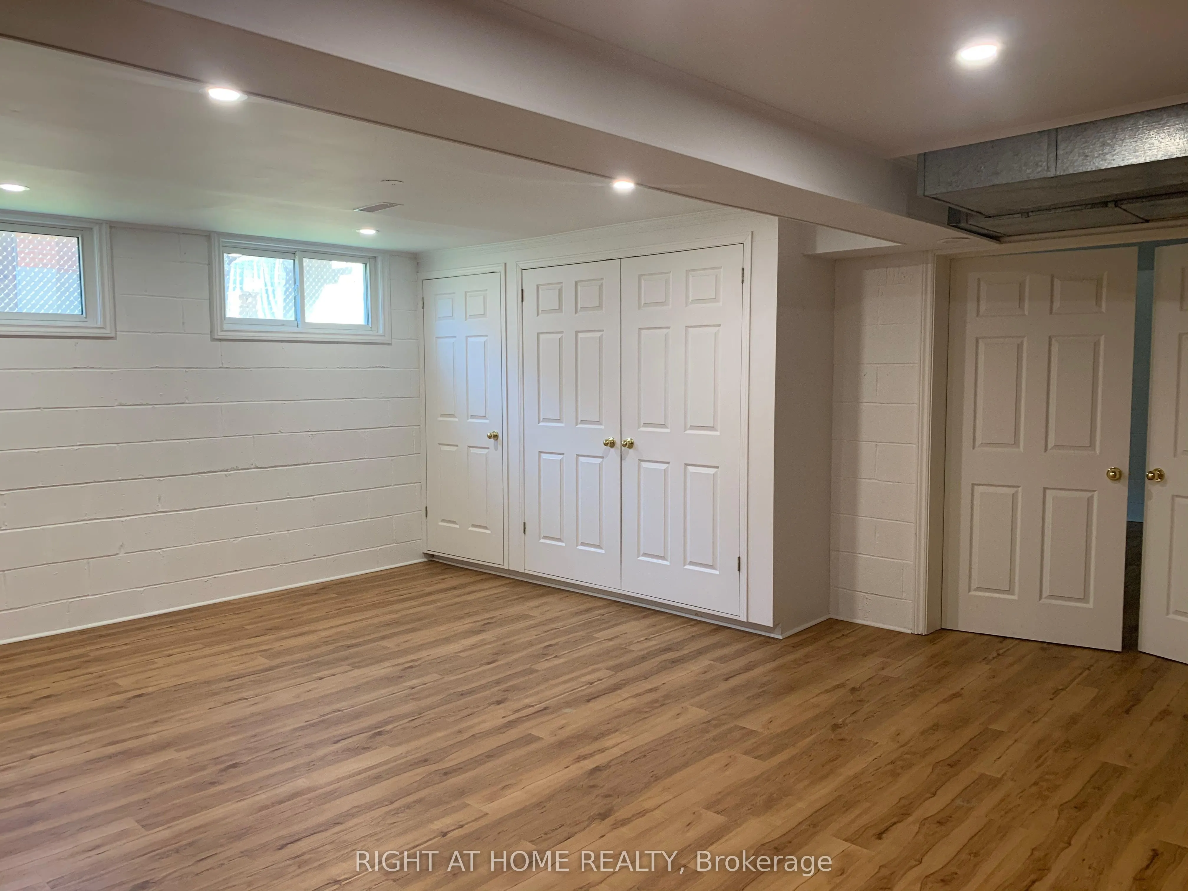 43 Hamptonbrook Drive