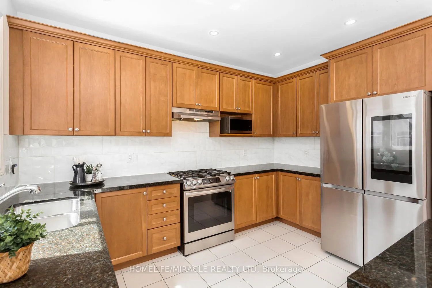 10 Elverton Crescent