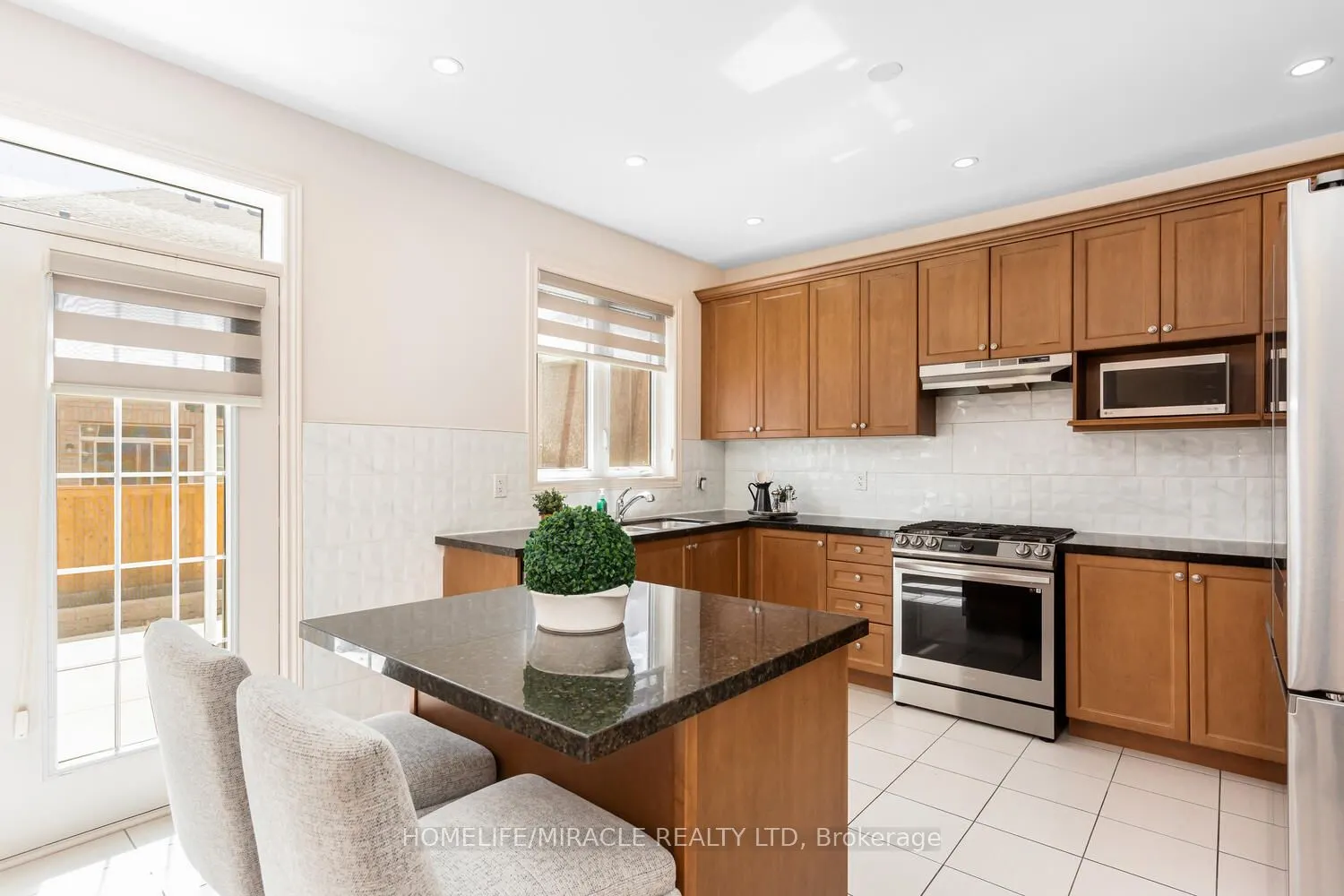 10 Elverton Crescent