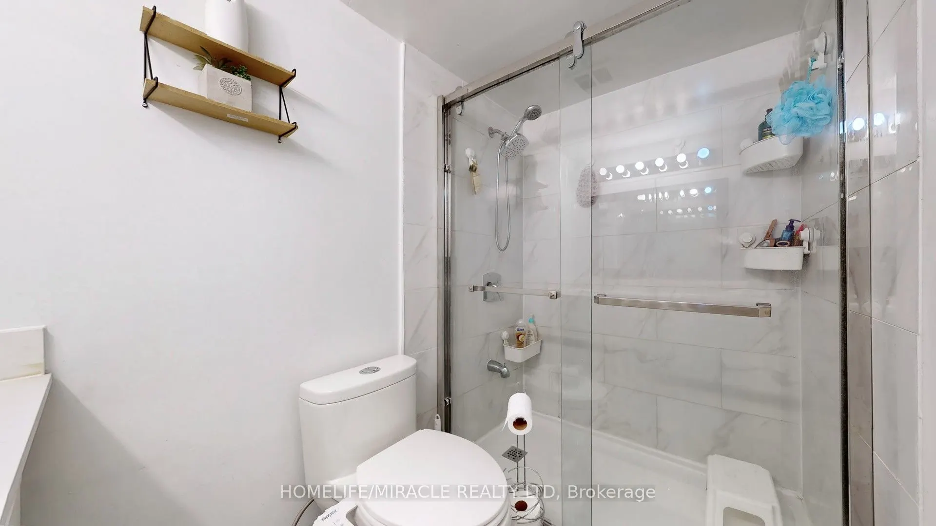 15 Kensington Road, #1112