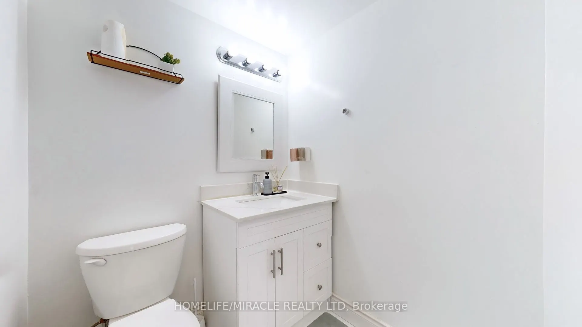 15 Kensington Road, #1112