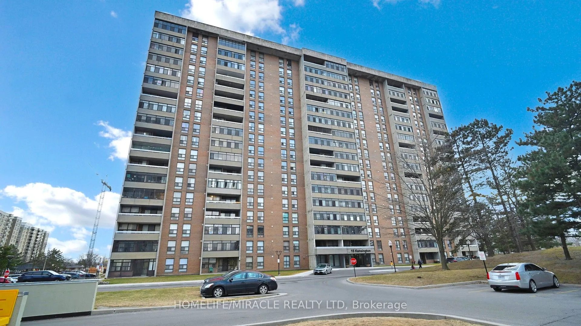 15 Kensington Road, #1112