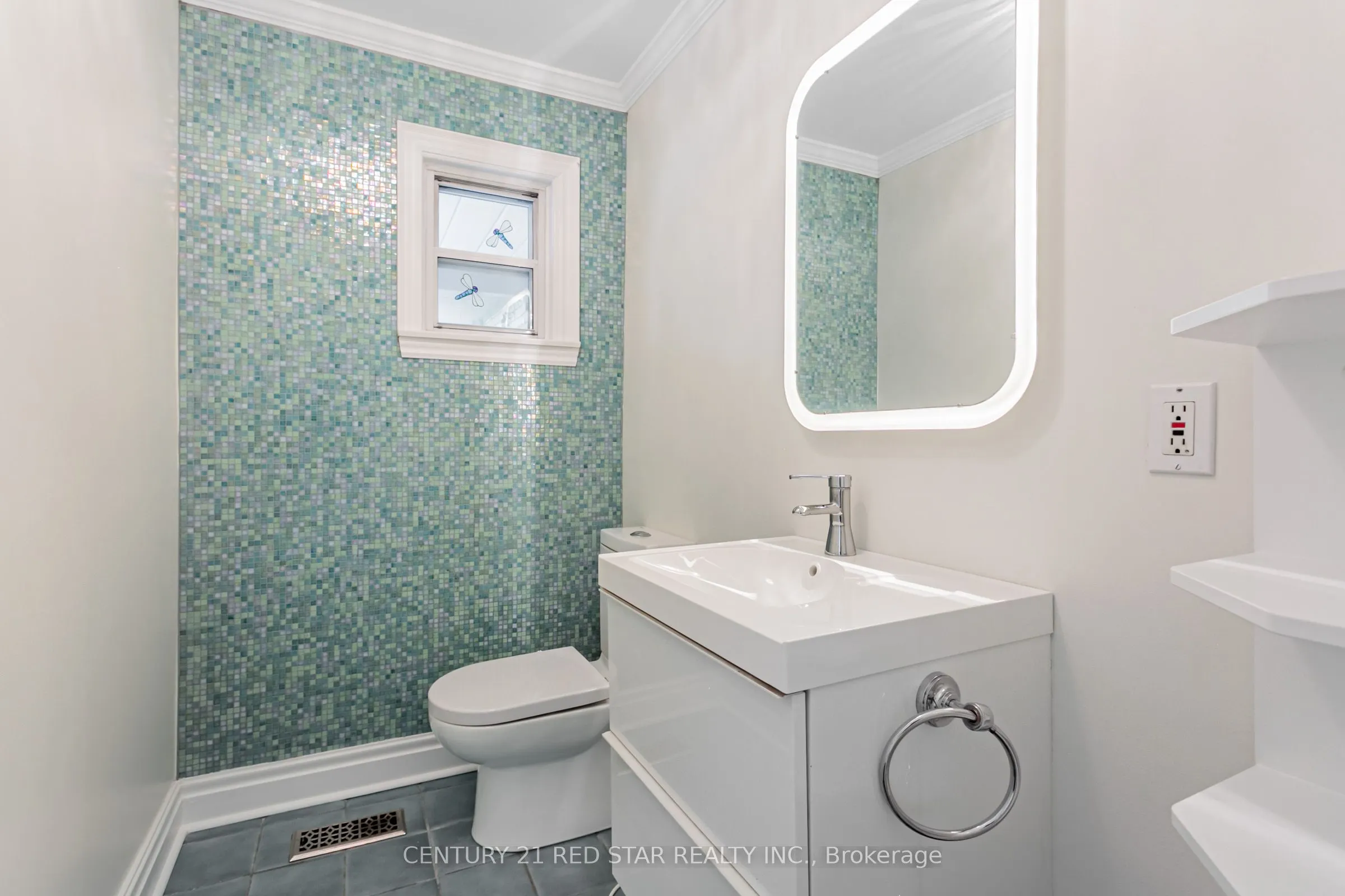 56 Silverthorne Bush Drive