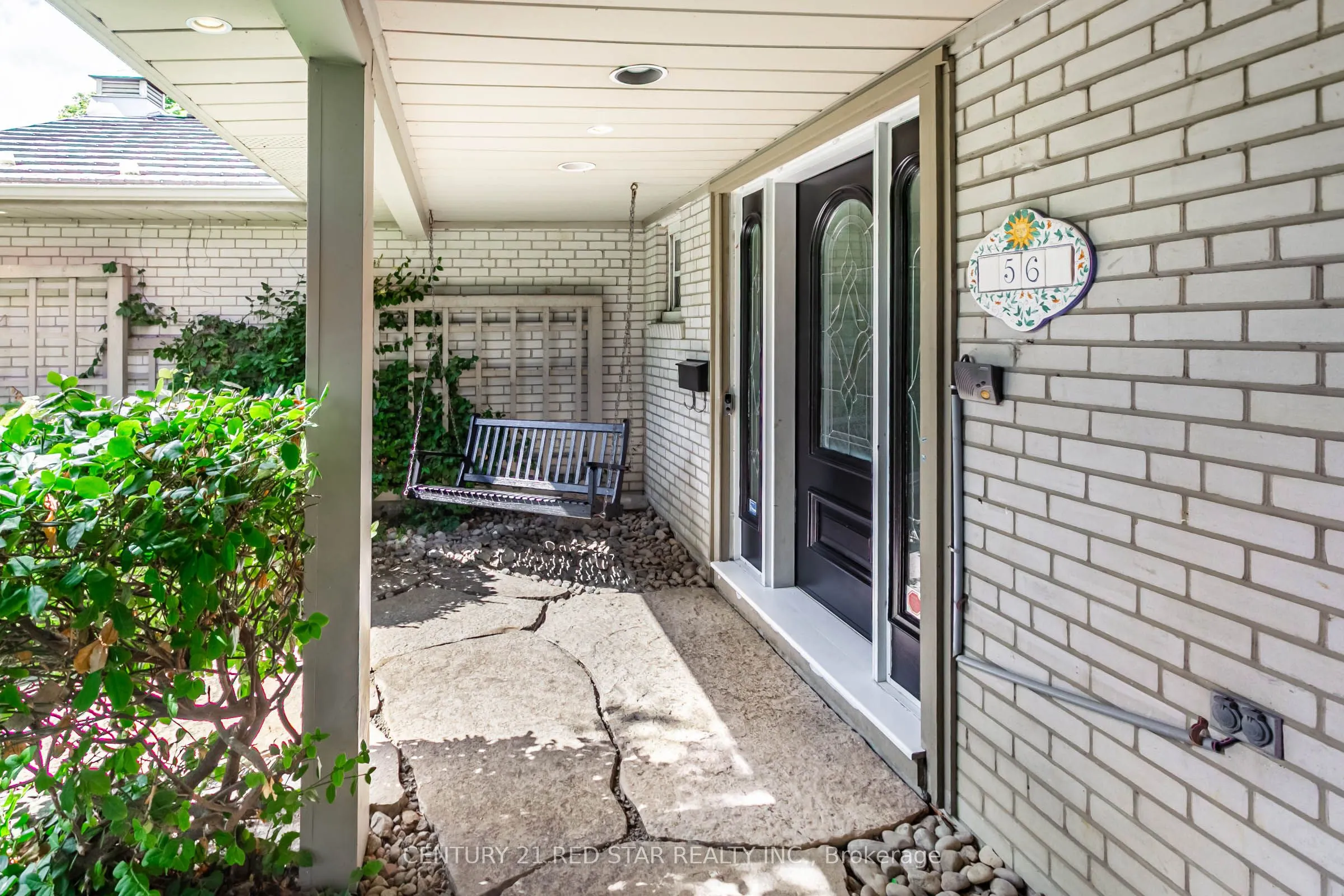 56 Silverthorne Bush Drive