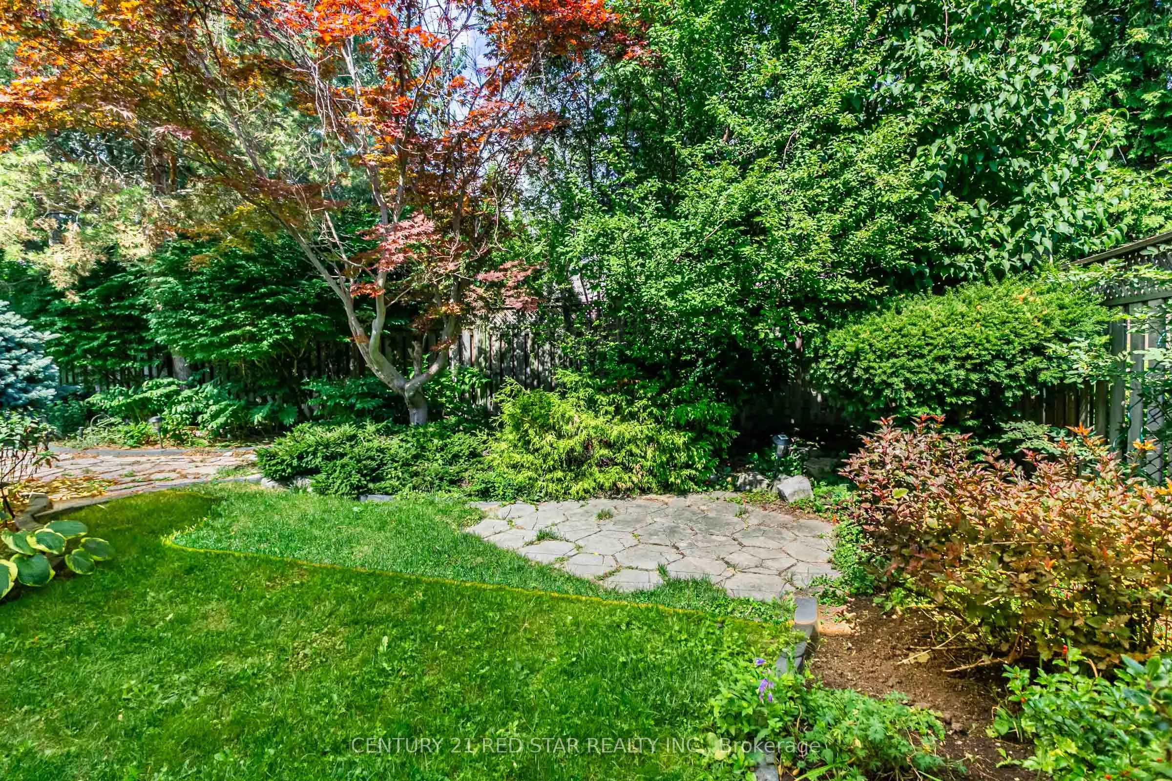 56 Silverthorne Bush Drive