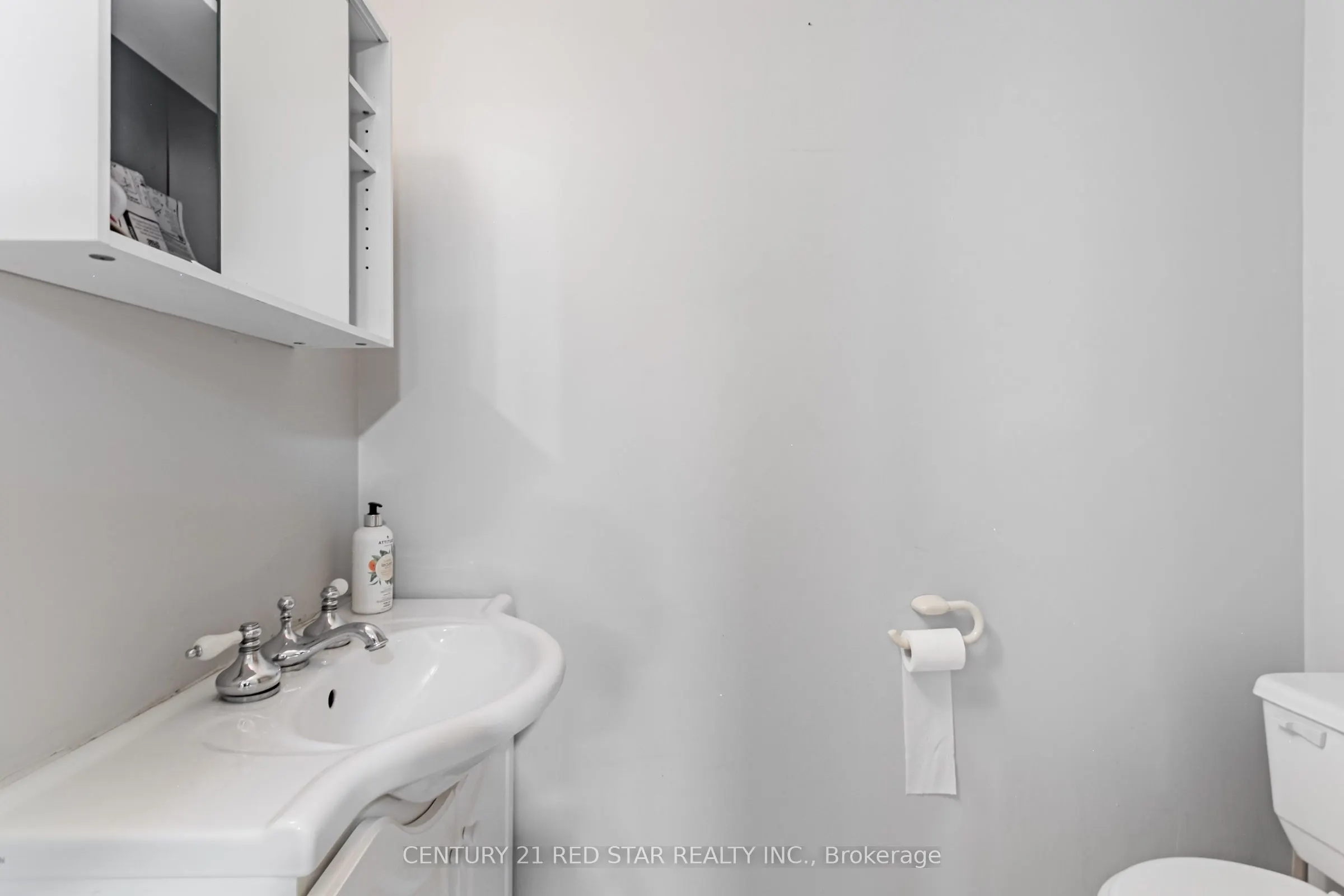 56 Silverthorne Bush Drive