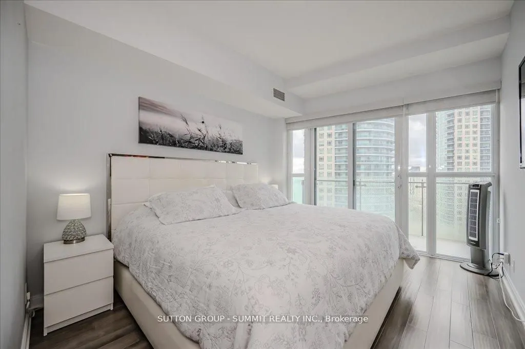 50 Absolute Avenue, #1402