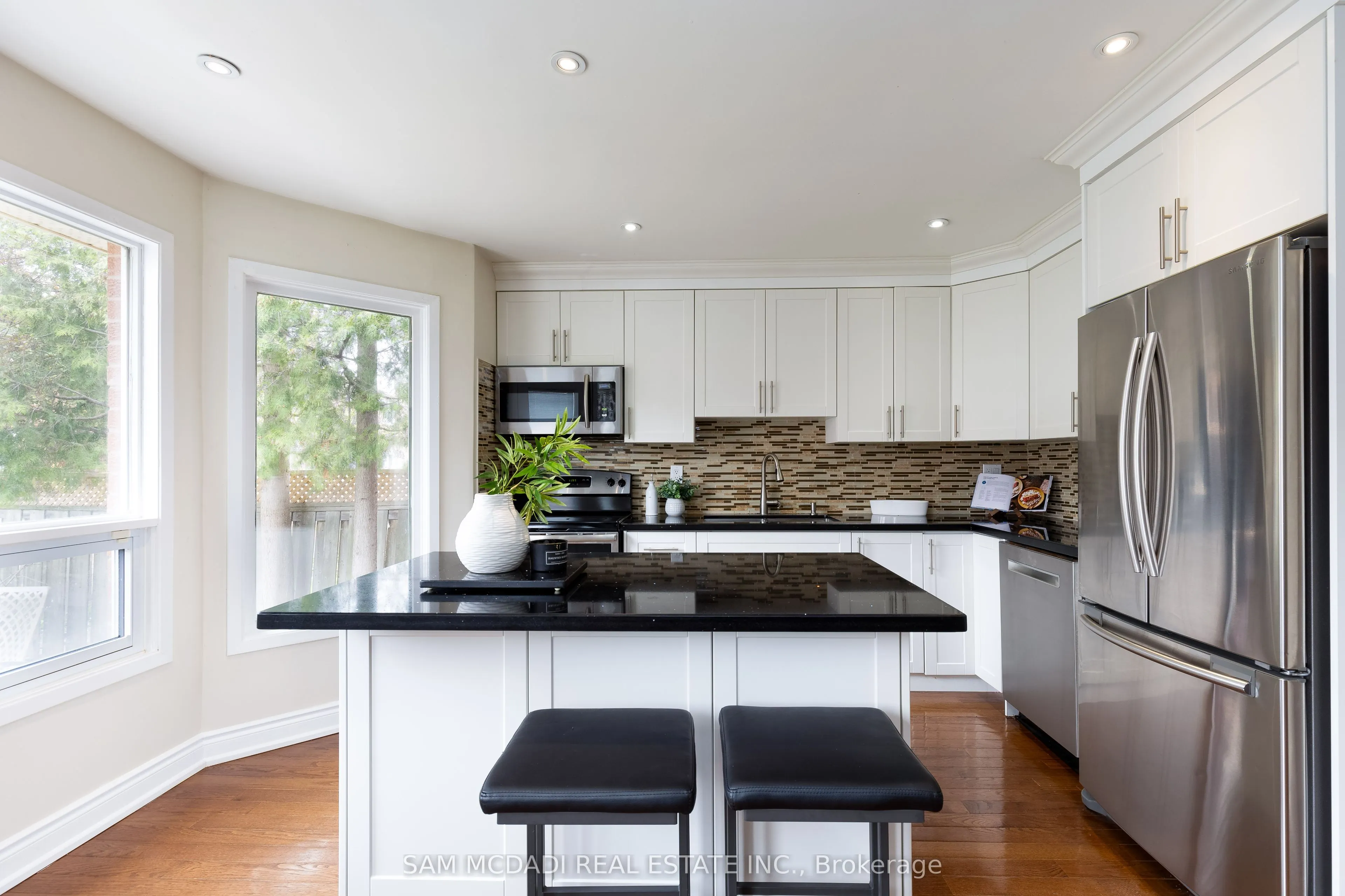 160 Tuscadero Crescent