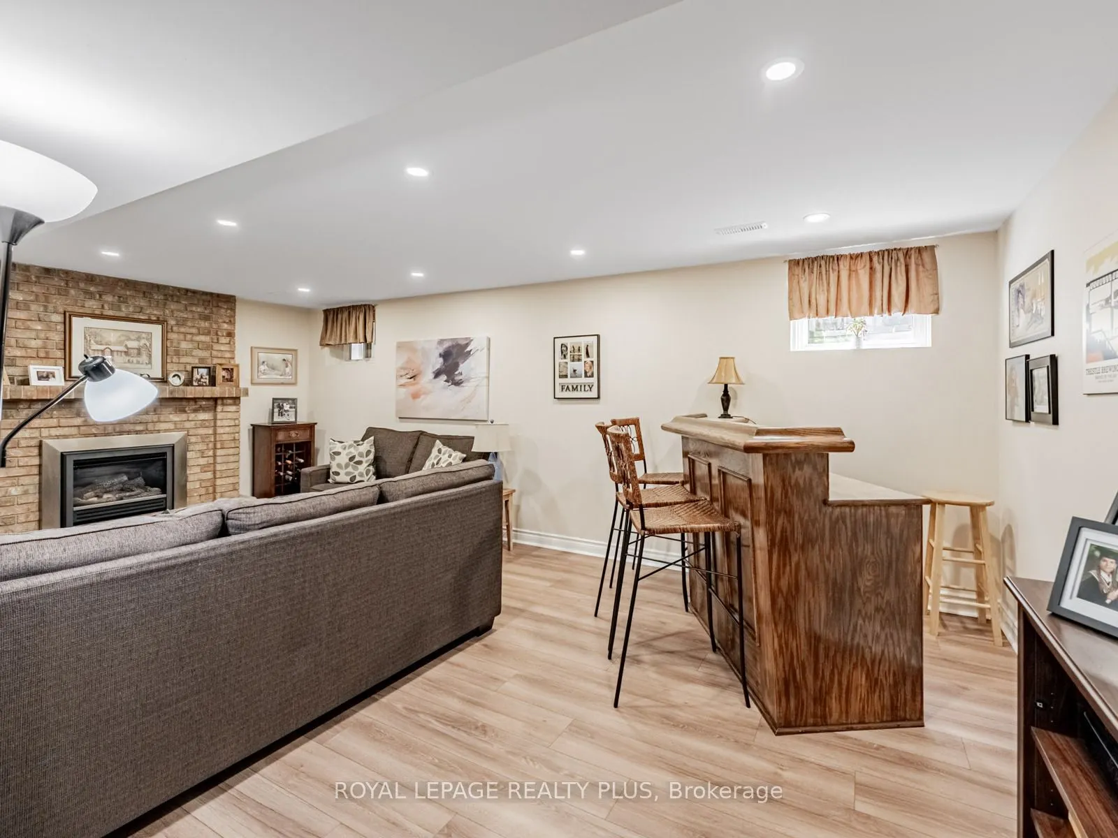 4097 Trapper Crescent