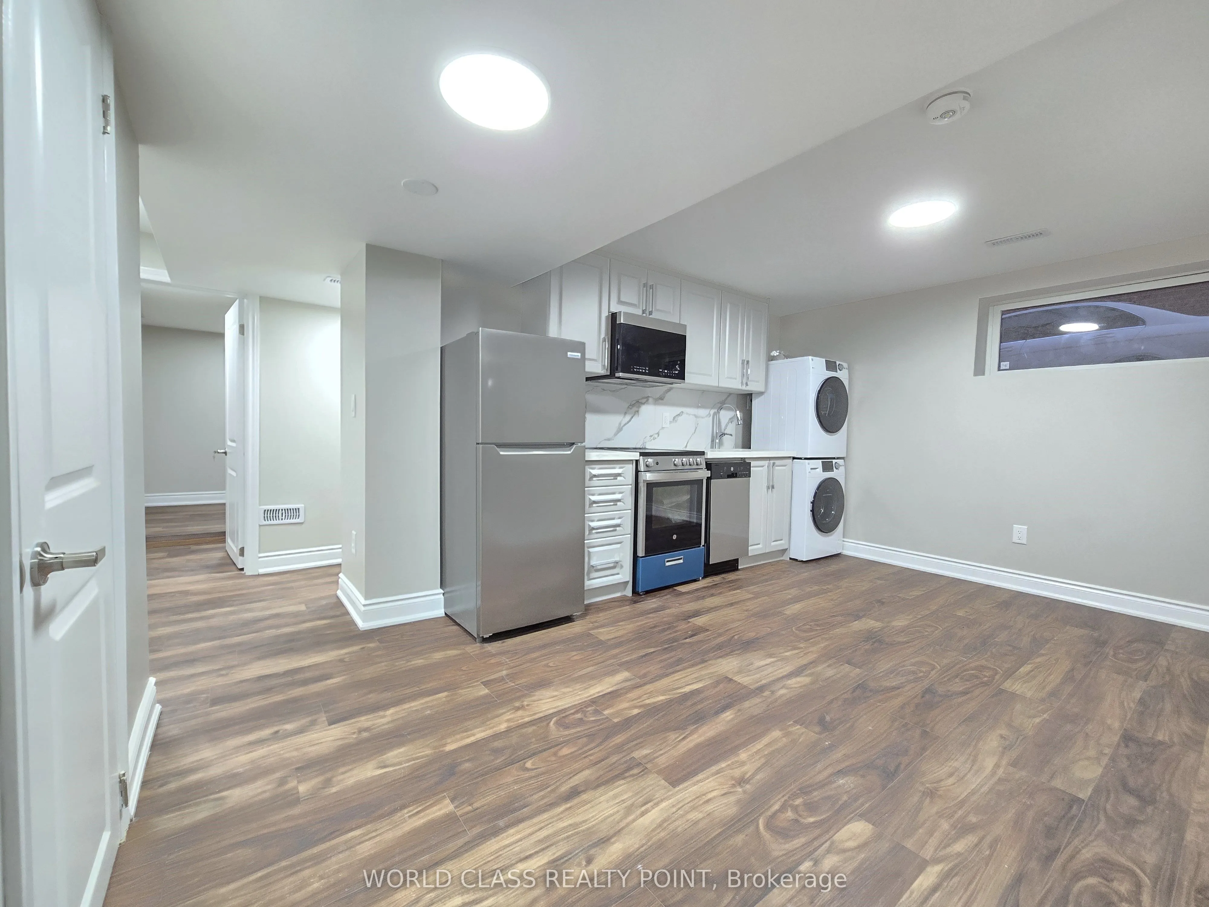 89 Cayuga Avenue, #Basement