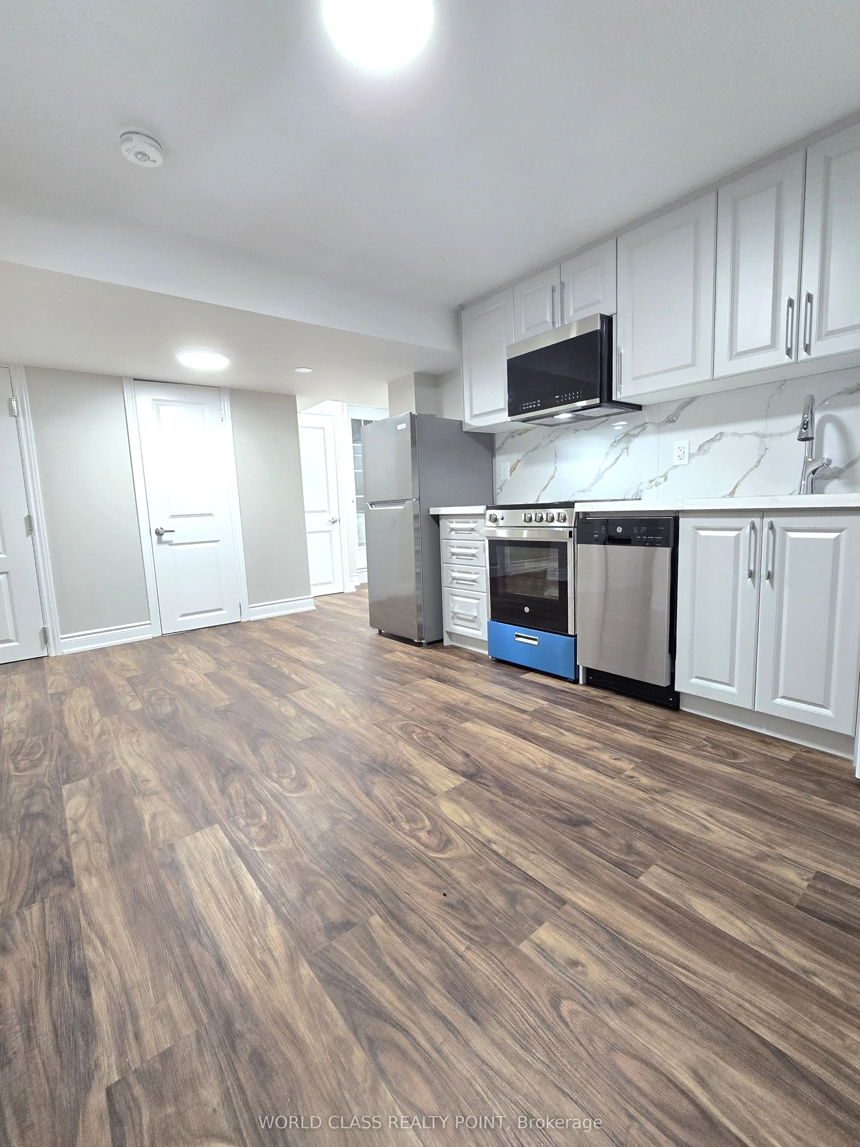 89 Cayuga Avenue, #Basement