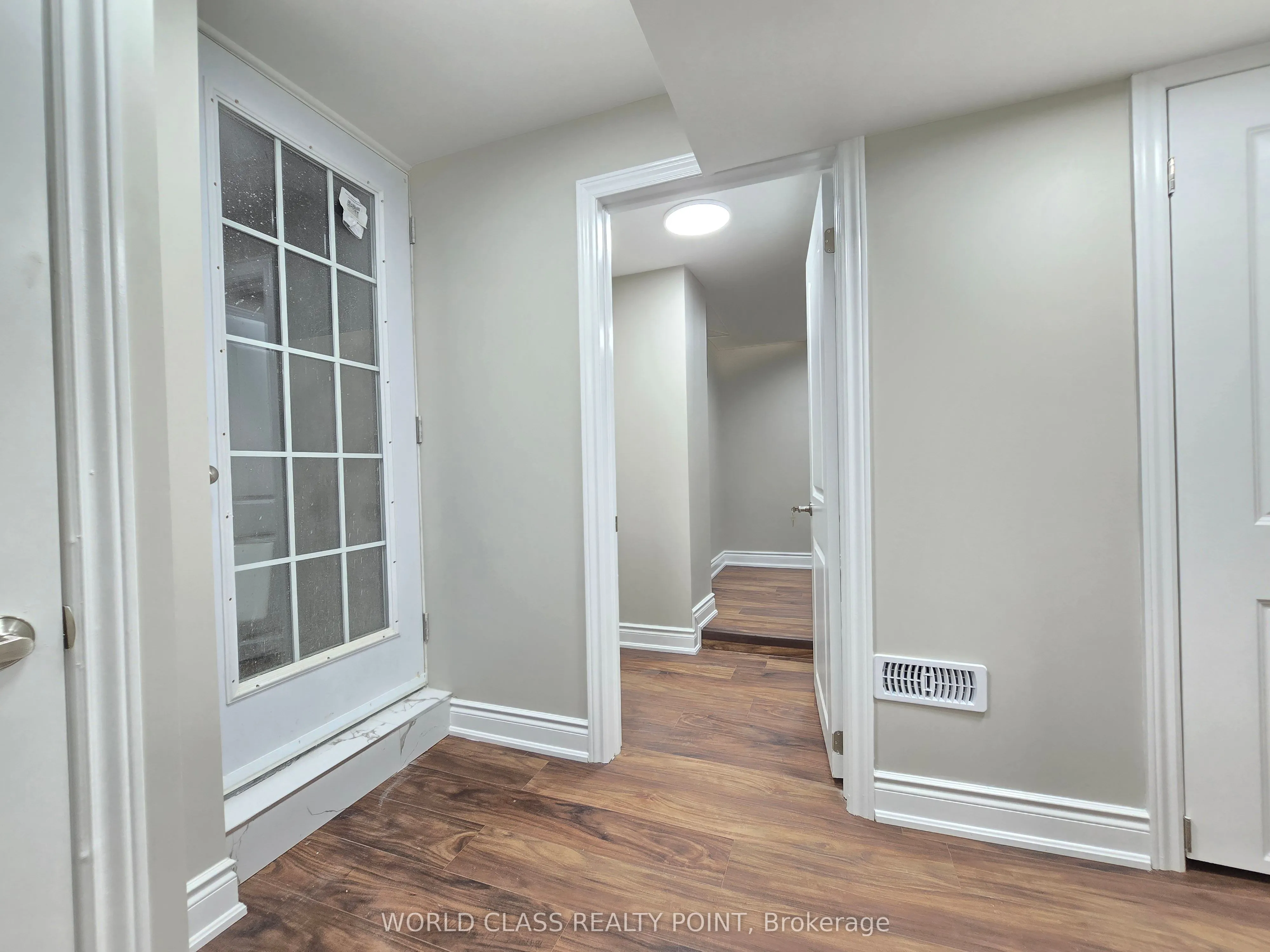 89 Cayuga Avenue, #Basement