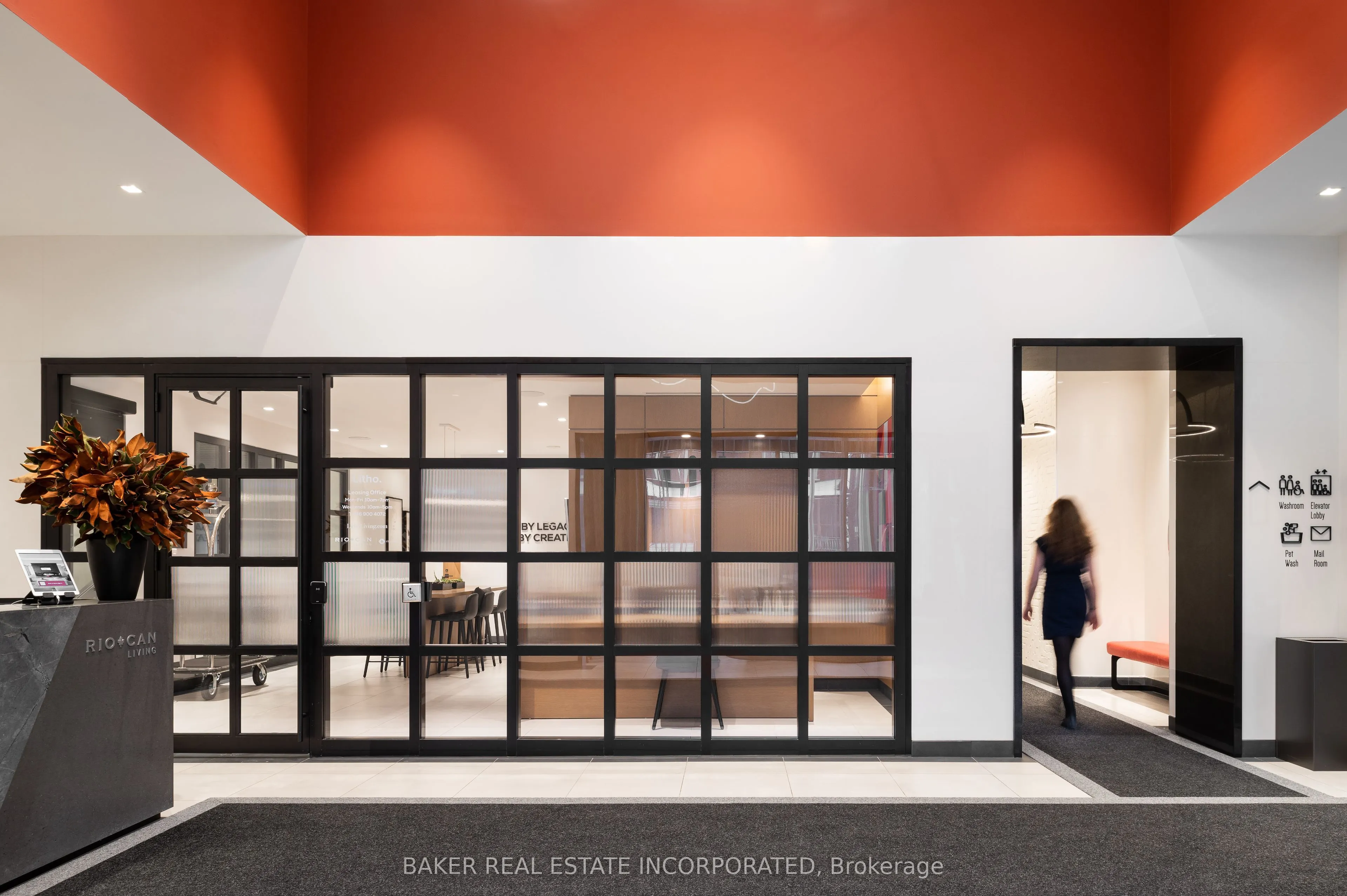 740 Dupont Street, #526