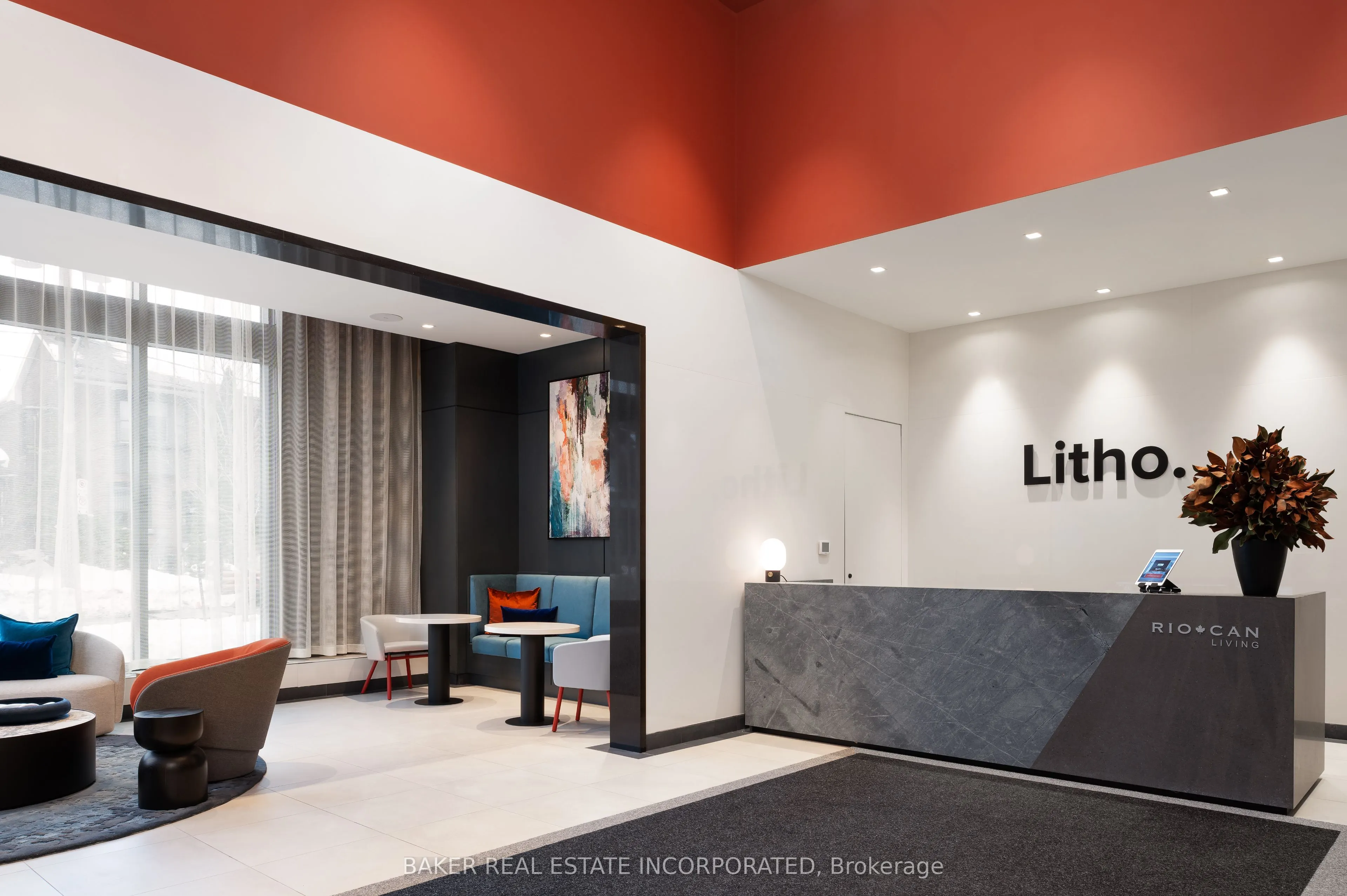 740 Dupont Street, #526