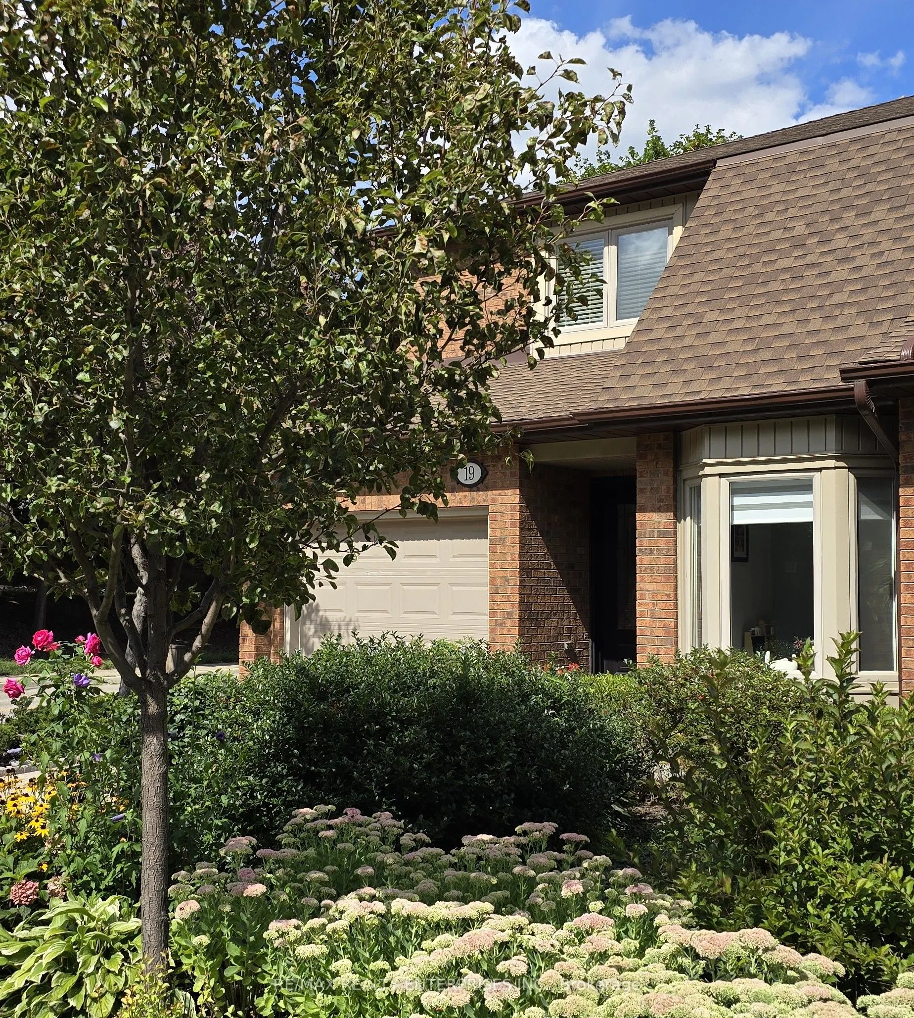 1180 Walden Circle, #19