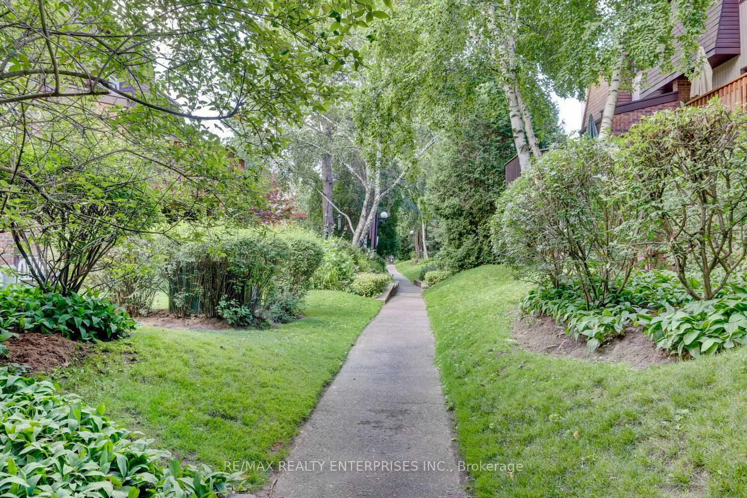 1180 Walden Circle, #19