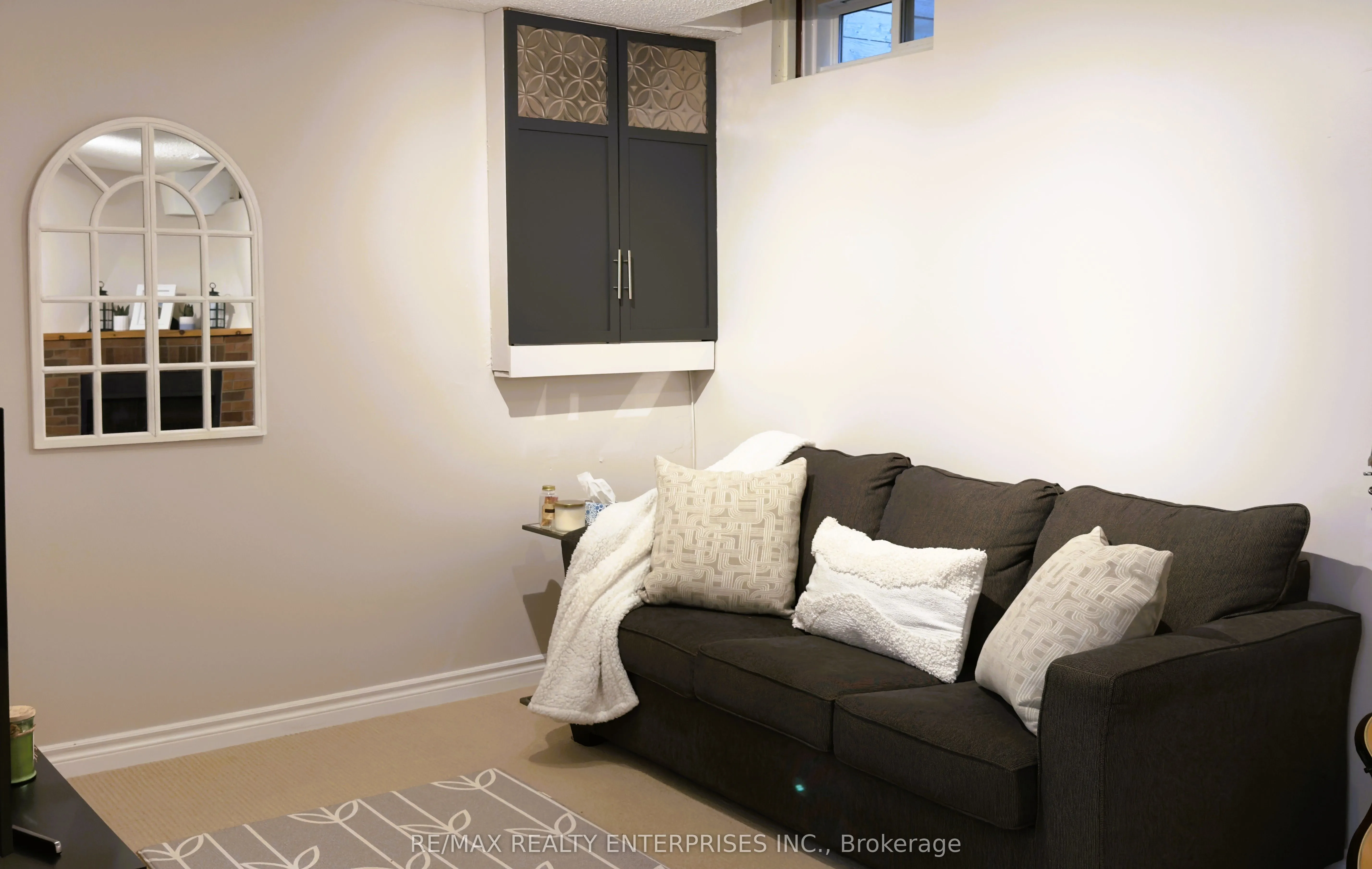 1180 Walden Circle, #19