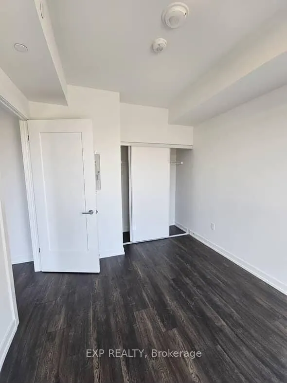 801 The Queensway, #17