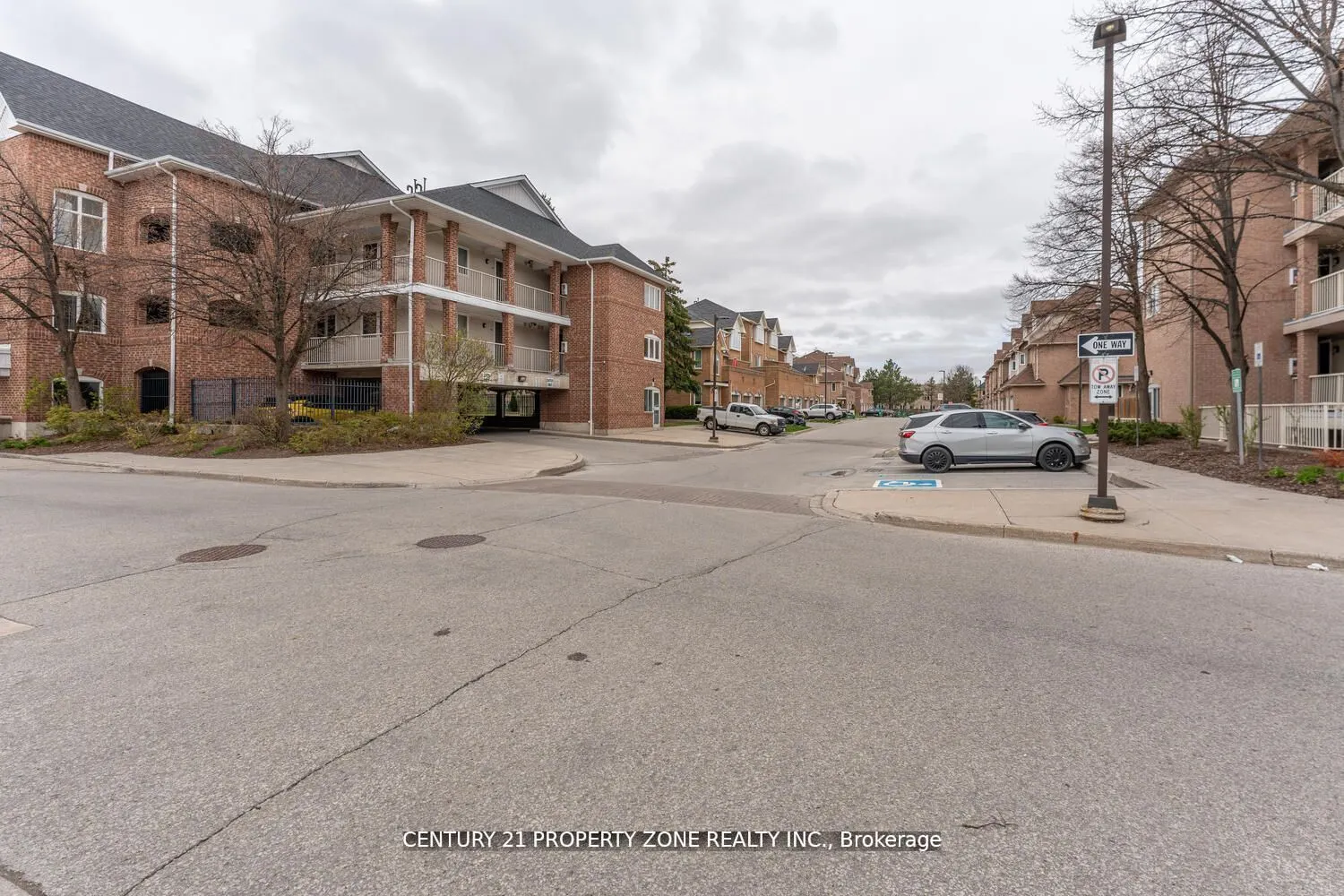 85 Bristol Road E, #139