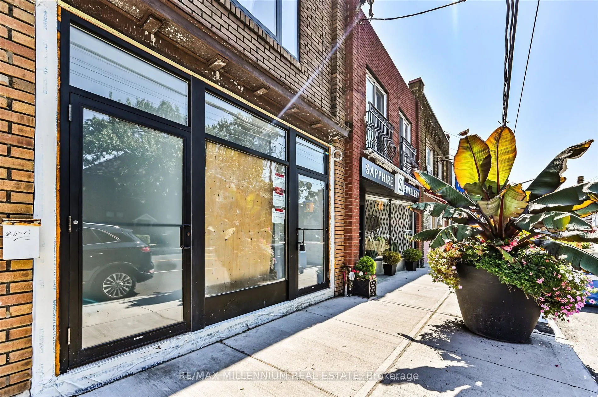 415 Jane Street W