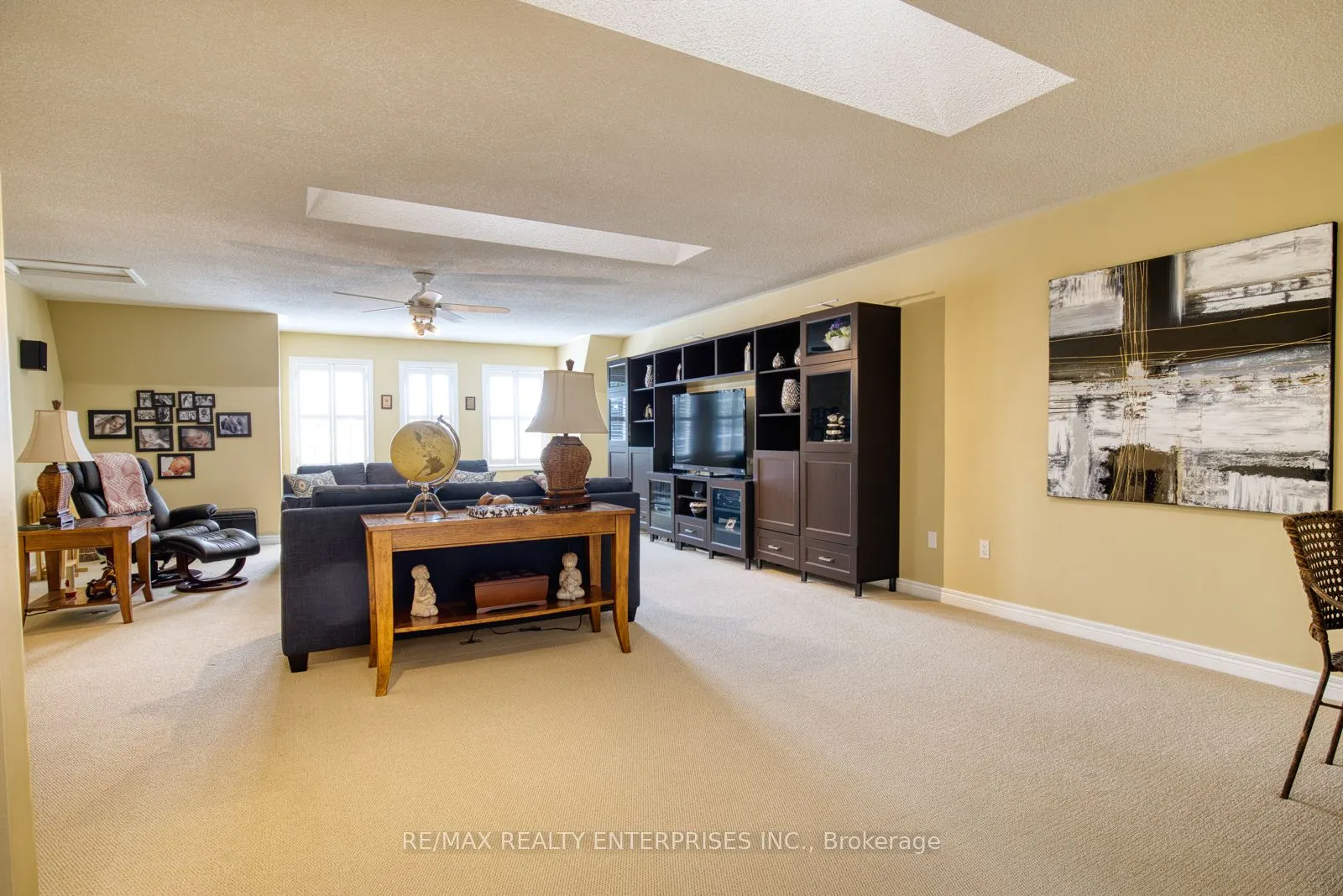 23 Ellen Street, #4