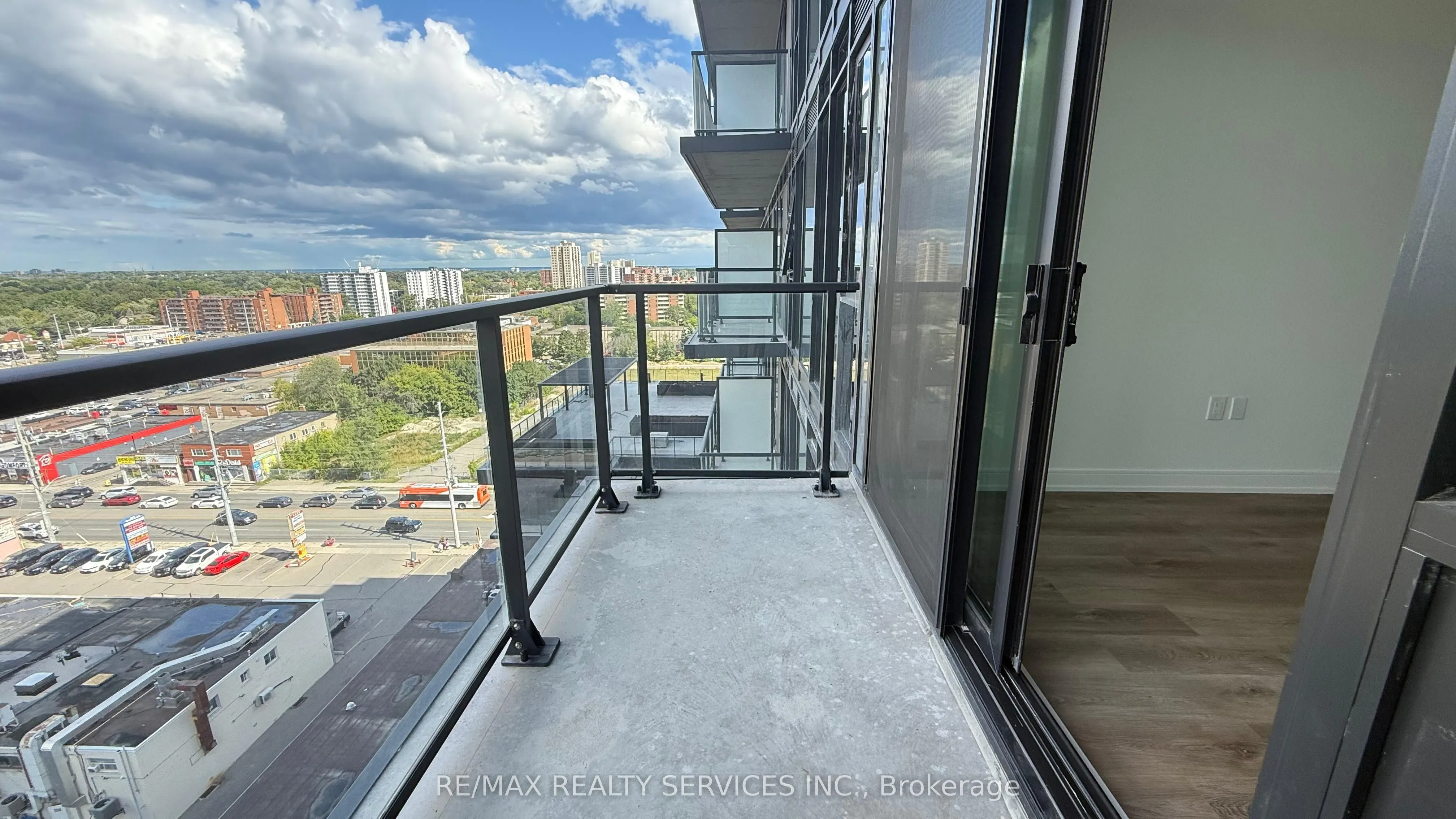 3009 Novar Road, #1121