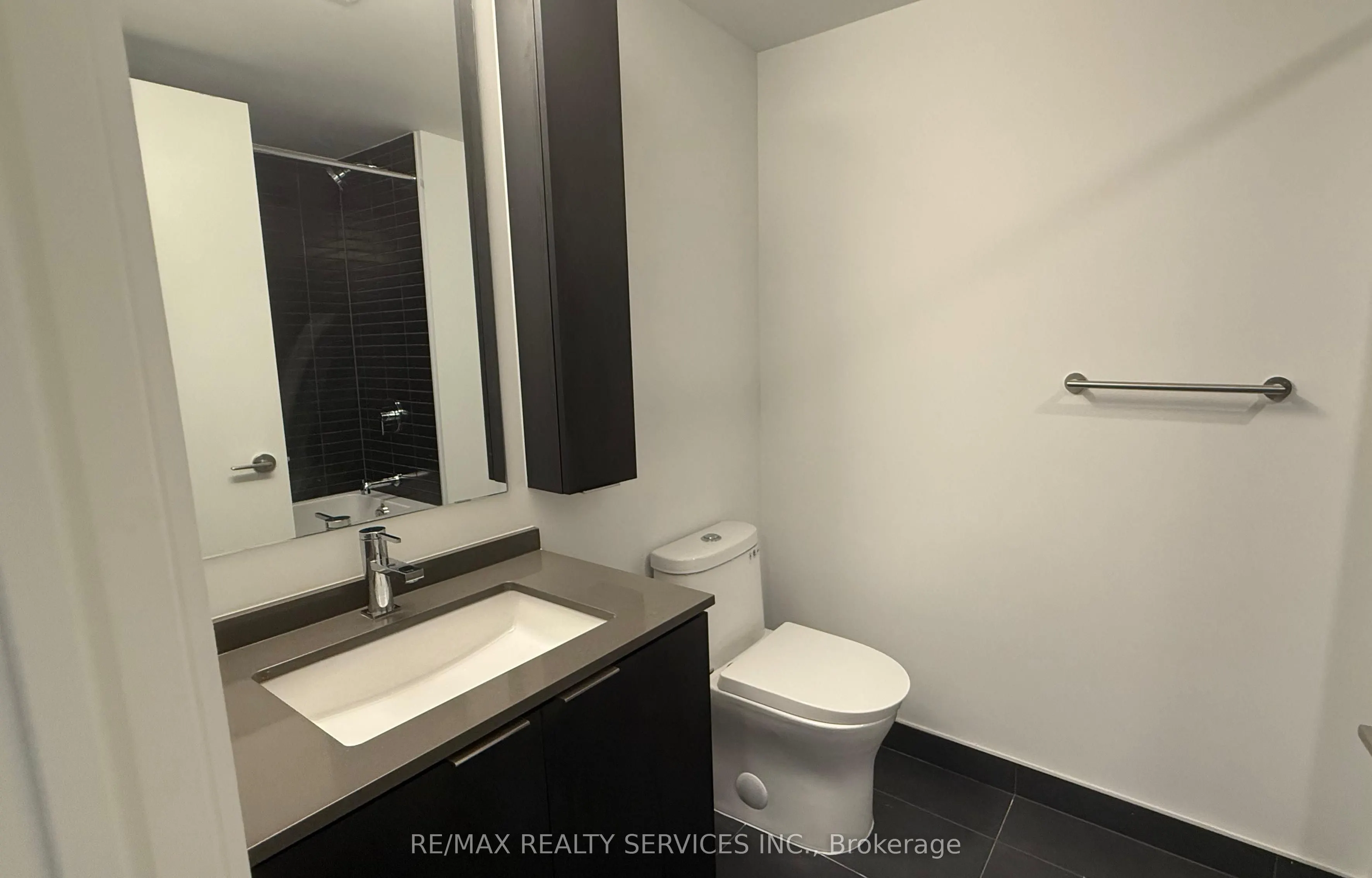 3009 Novar Road, #1121