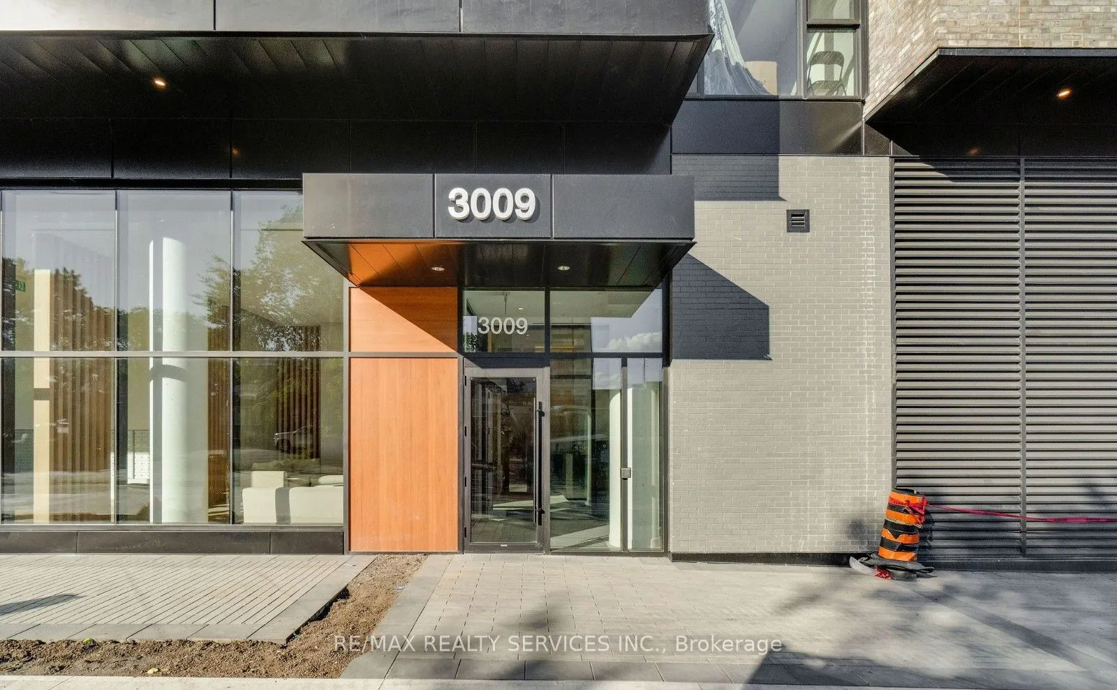 3009 Novar Road, #1121