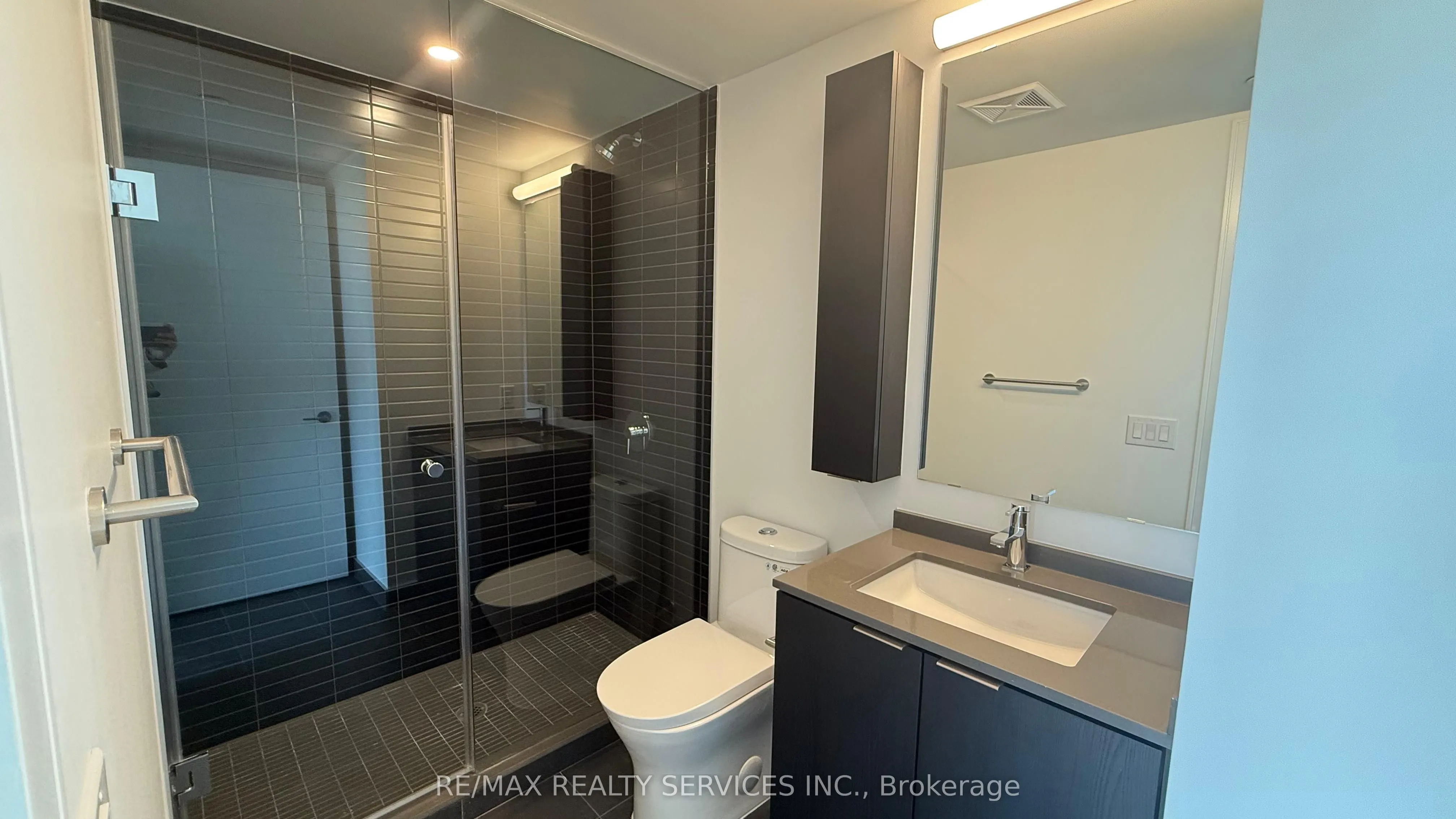 3009 Novar Road, #1121