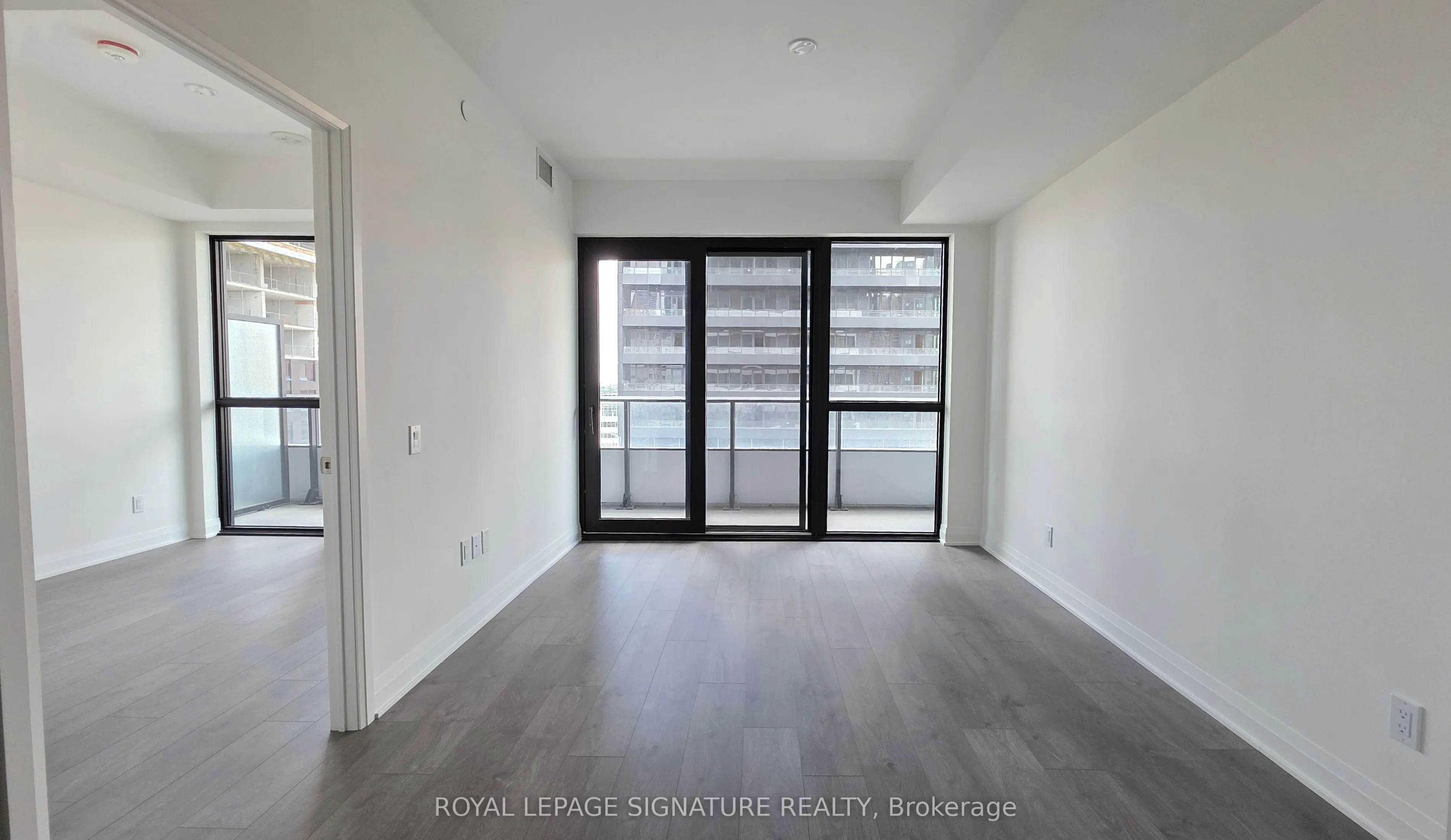 4015 The Exchange, #2211
