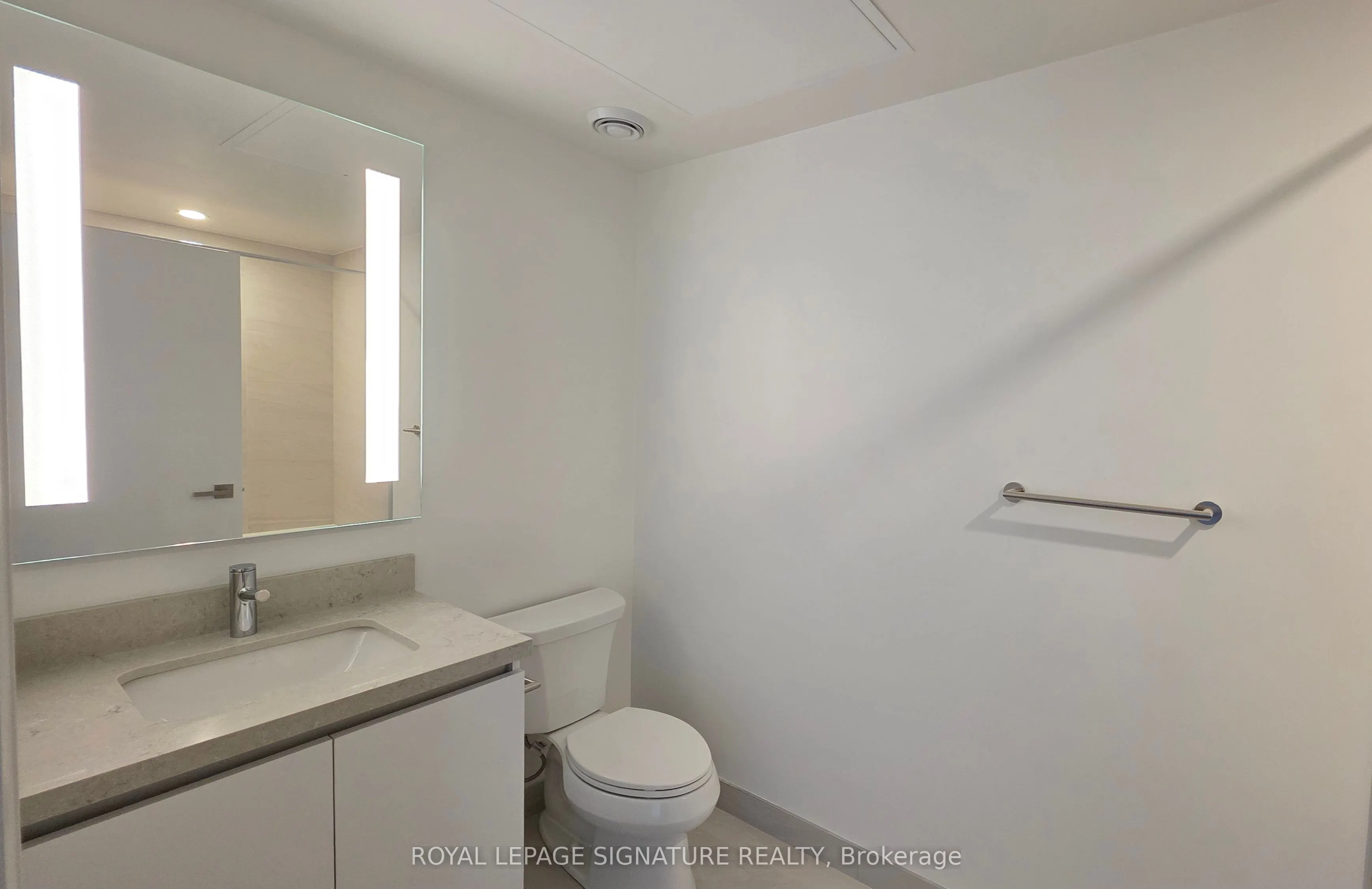 4015 The Exchange, #2211