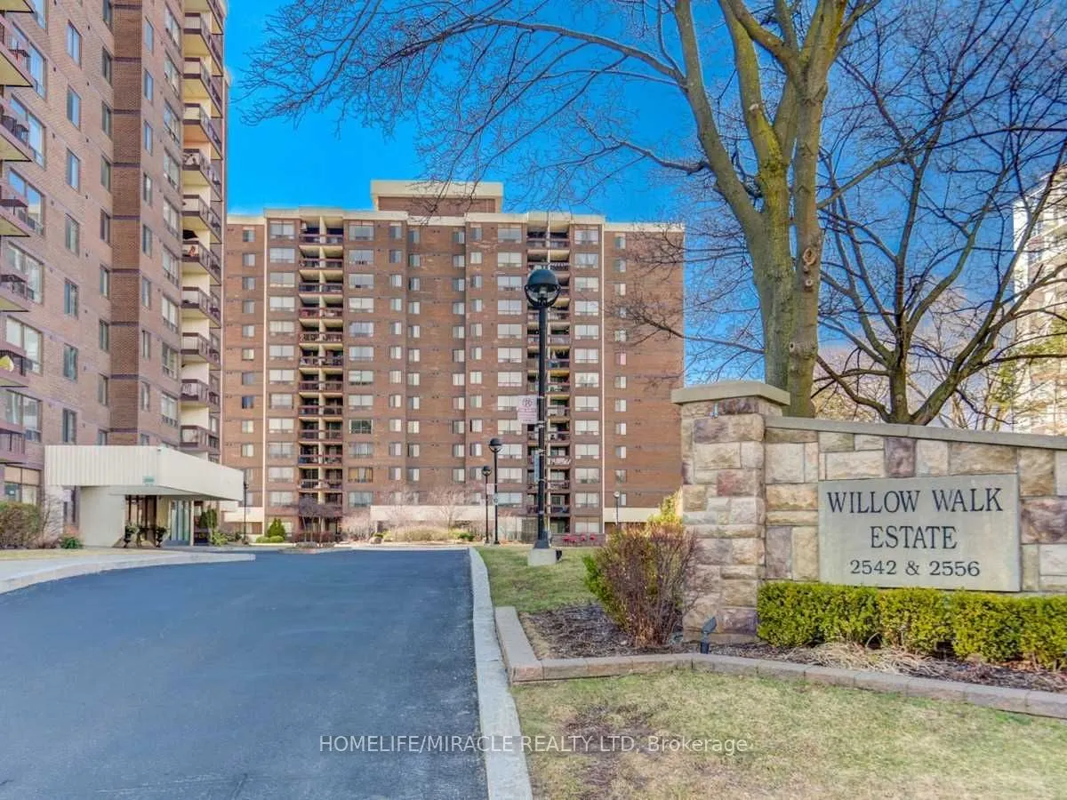 2556 Argyle Road, #803