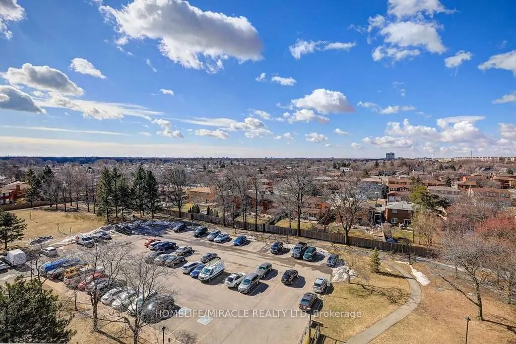 2556 Argyle Road, #803