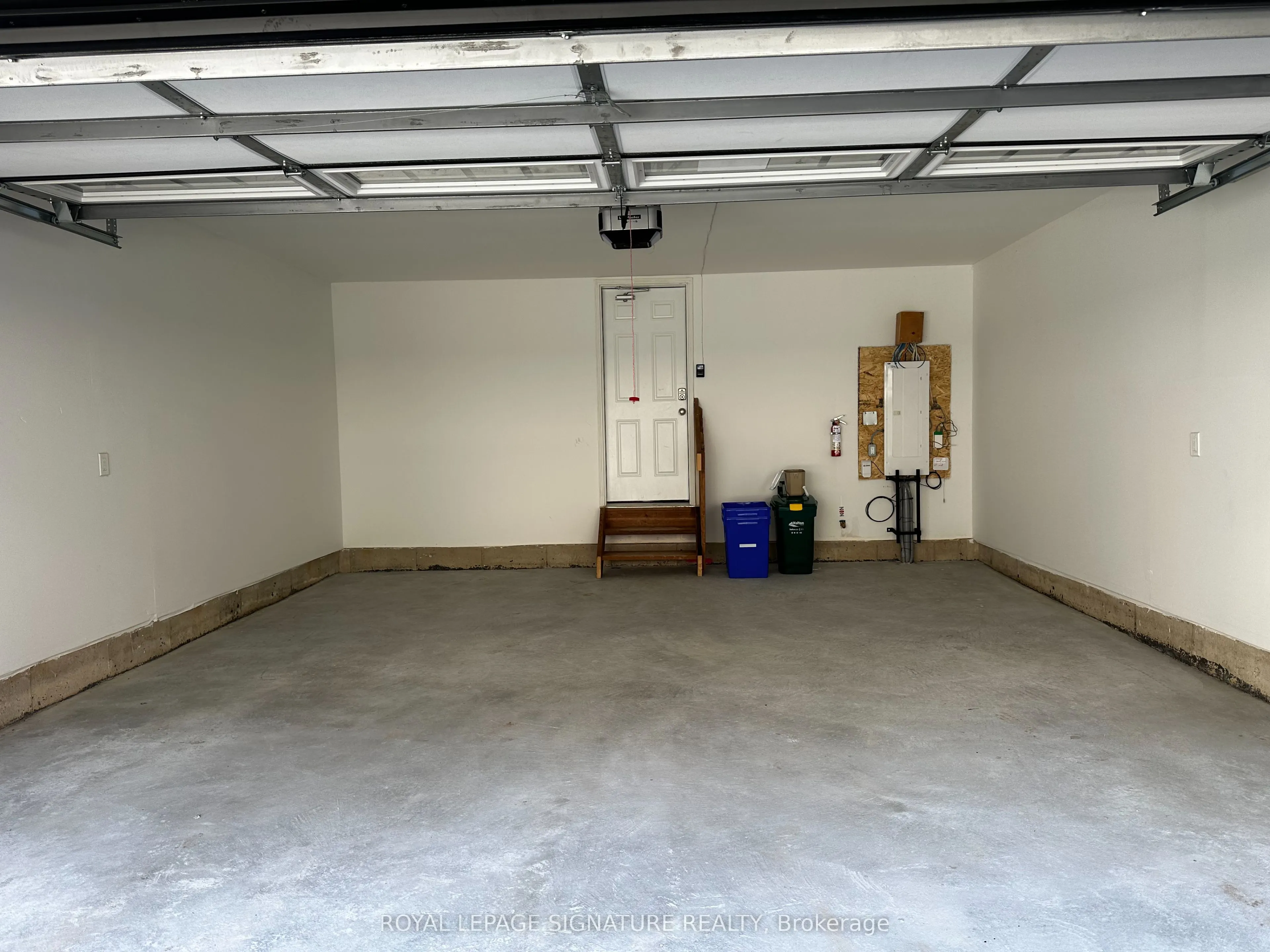 1259 Lily Crescent, #7