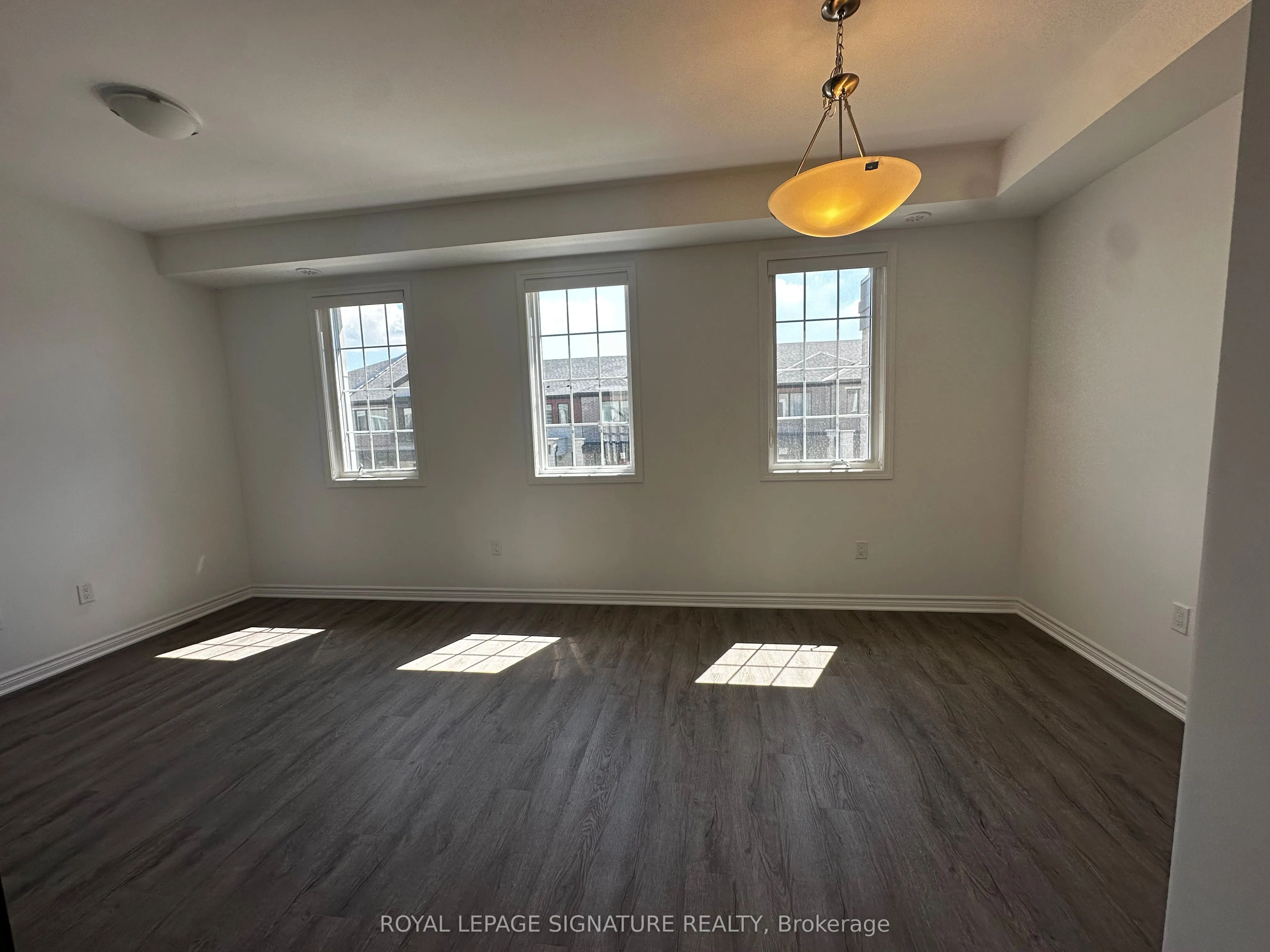 1259 Lily Crescent, #7