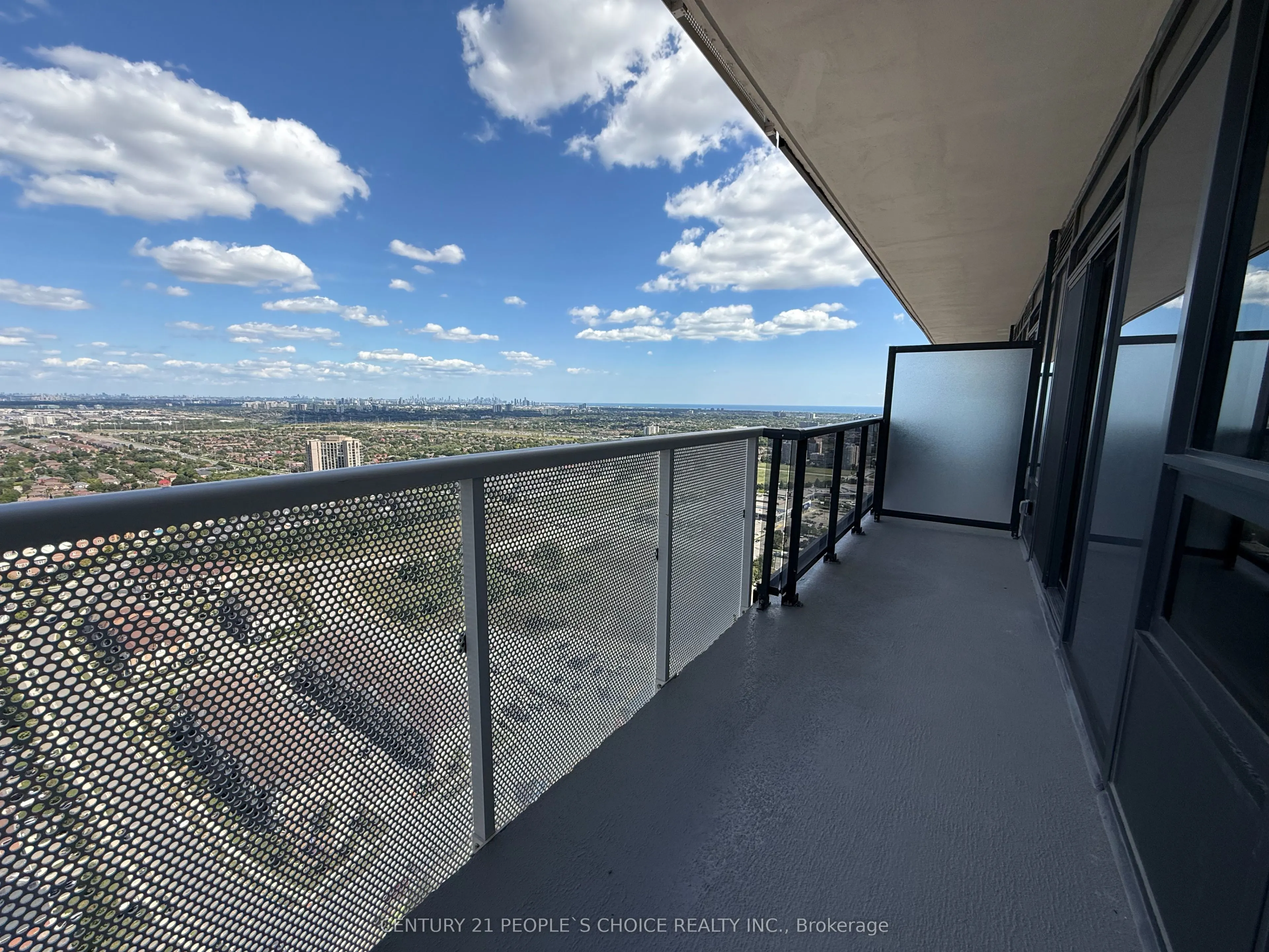 5105 Hurontario Street, #3212