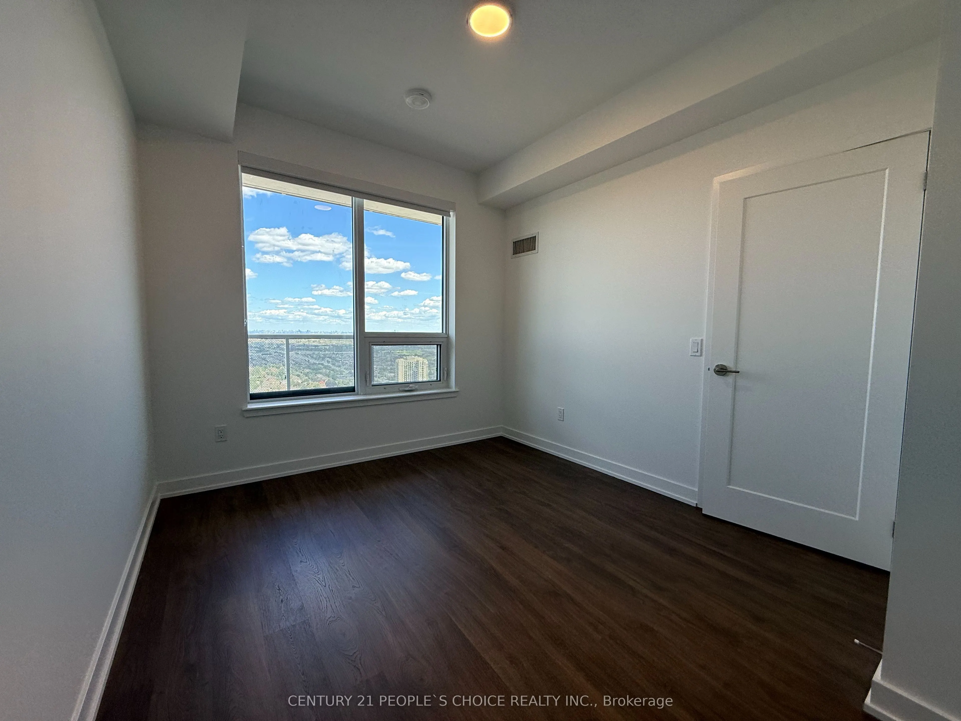5105 Hurontario Street, #3212