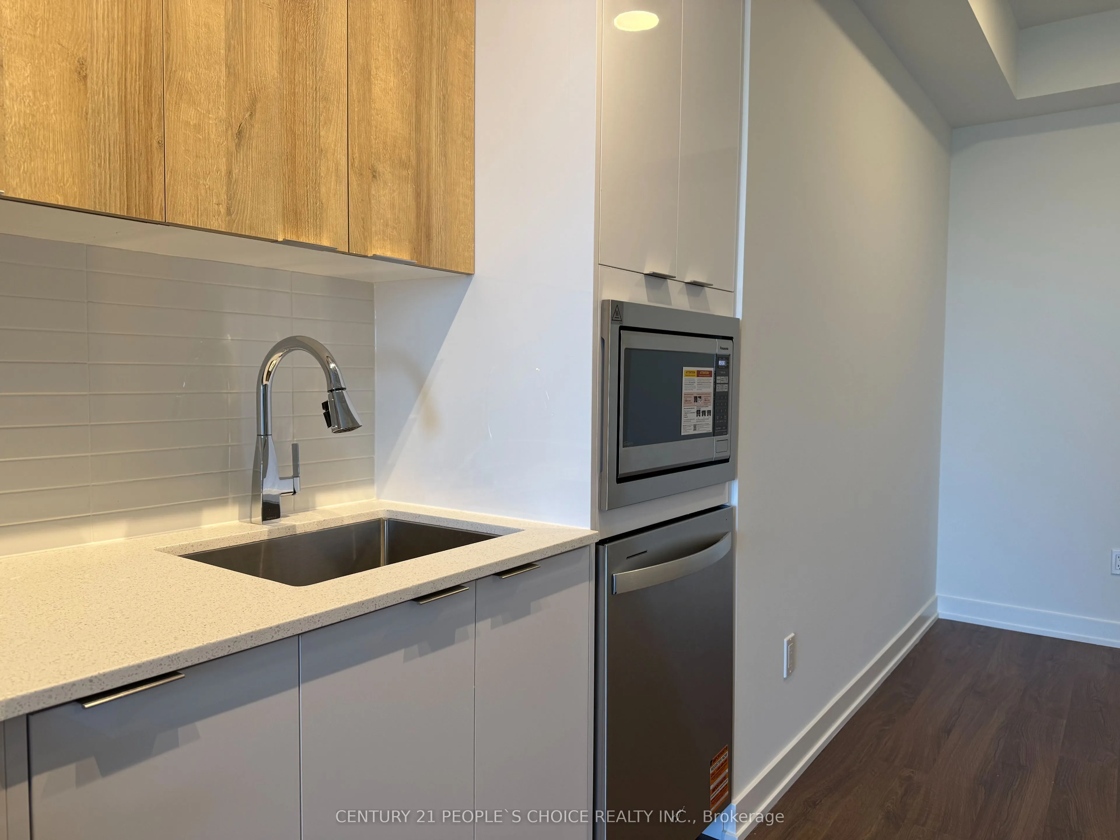 5105 Hurontario Street, #3212