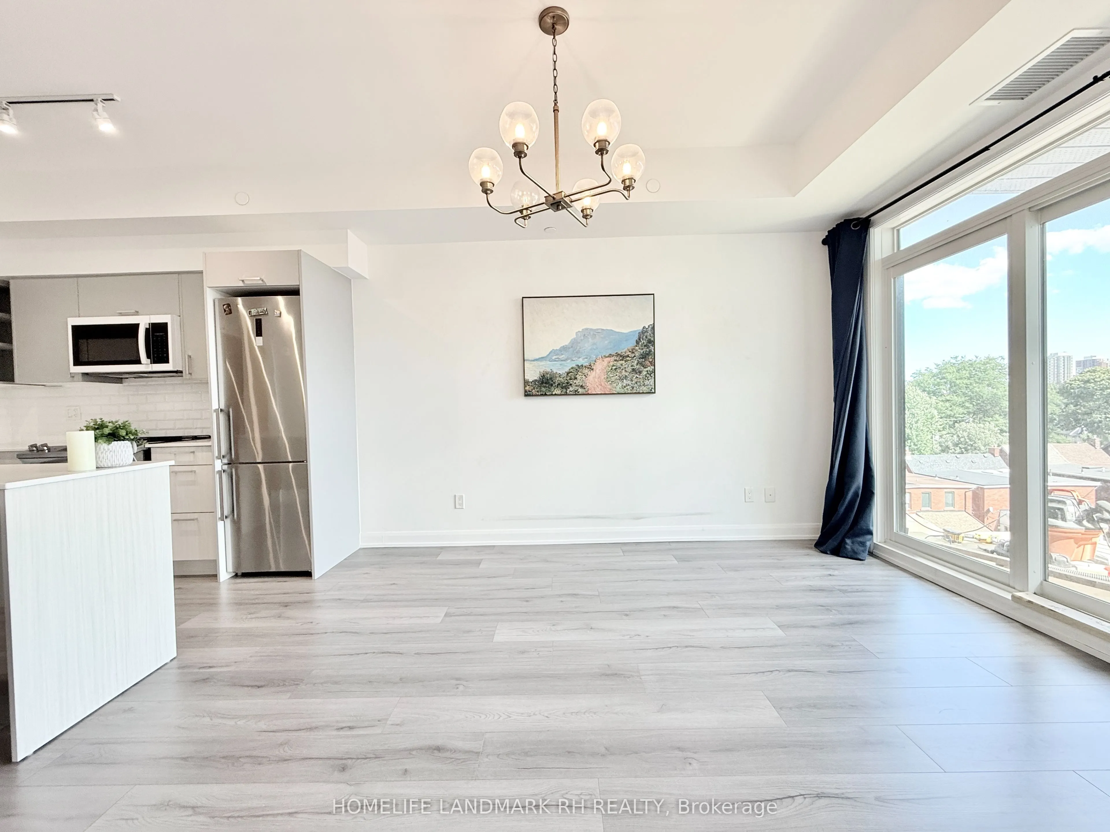 385 Osler Street, #512