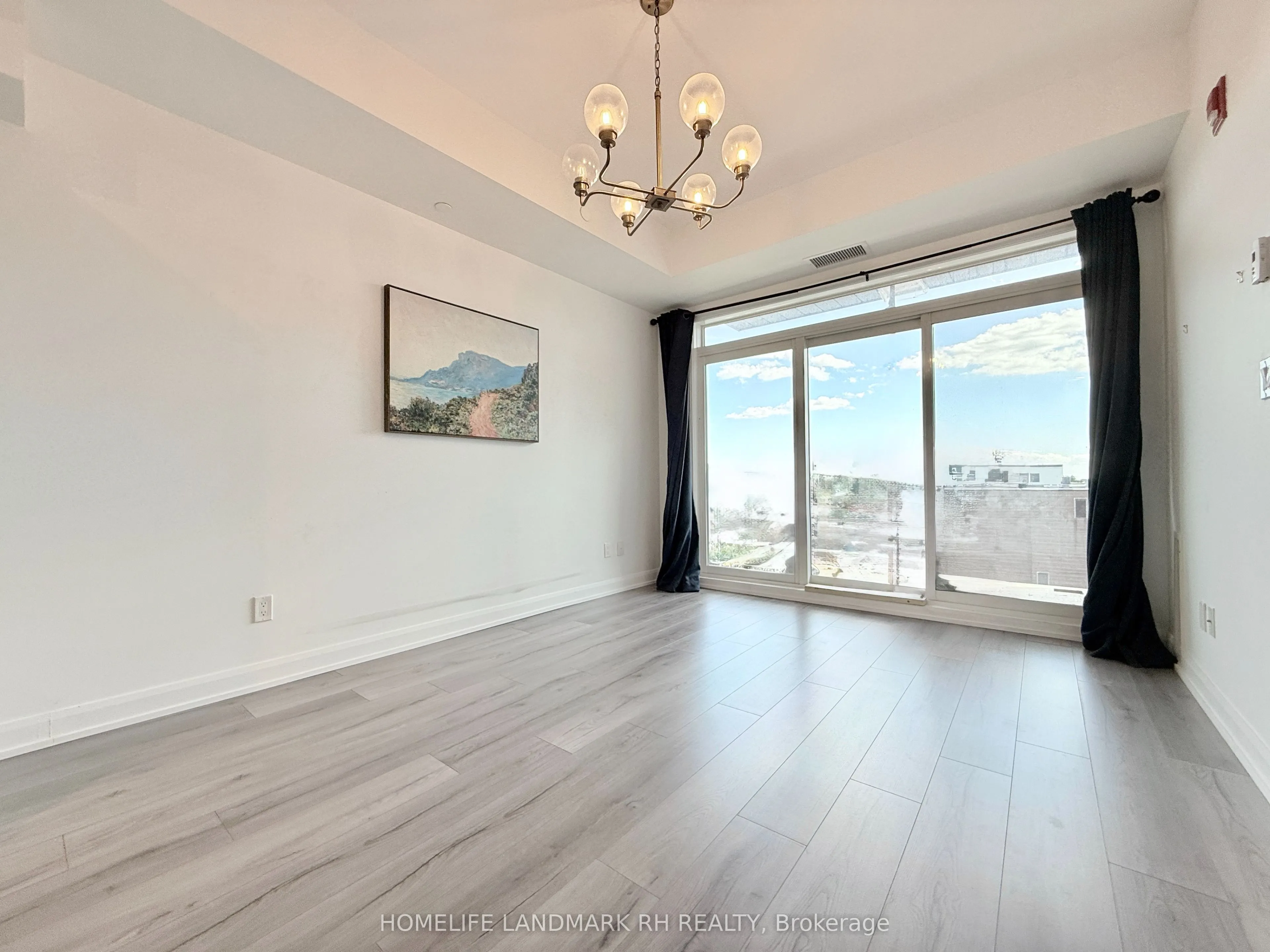 385 Osler Street, #512