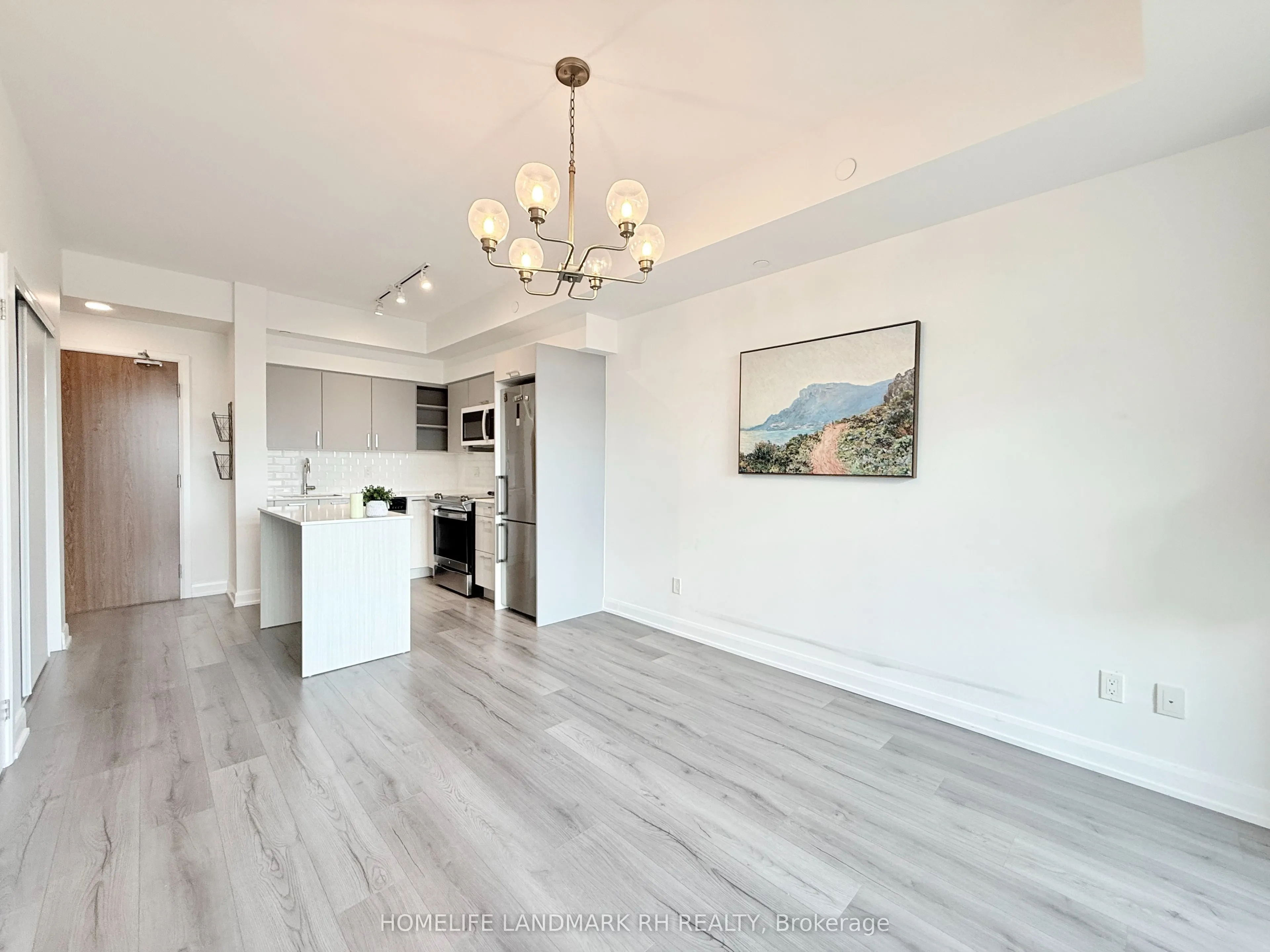385 Osler Street, #512