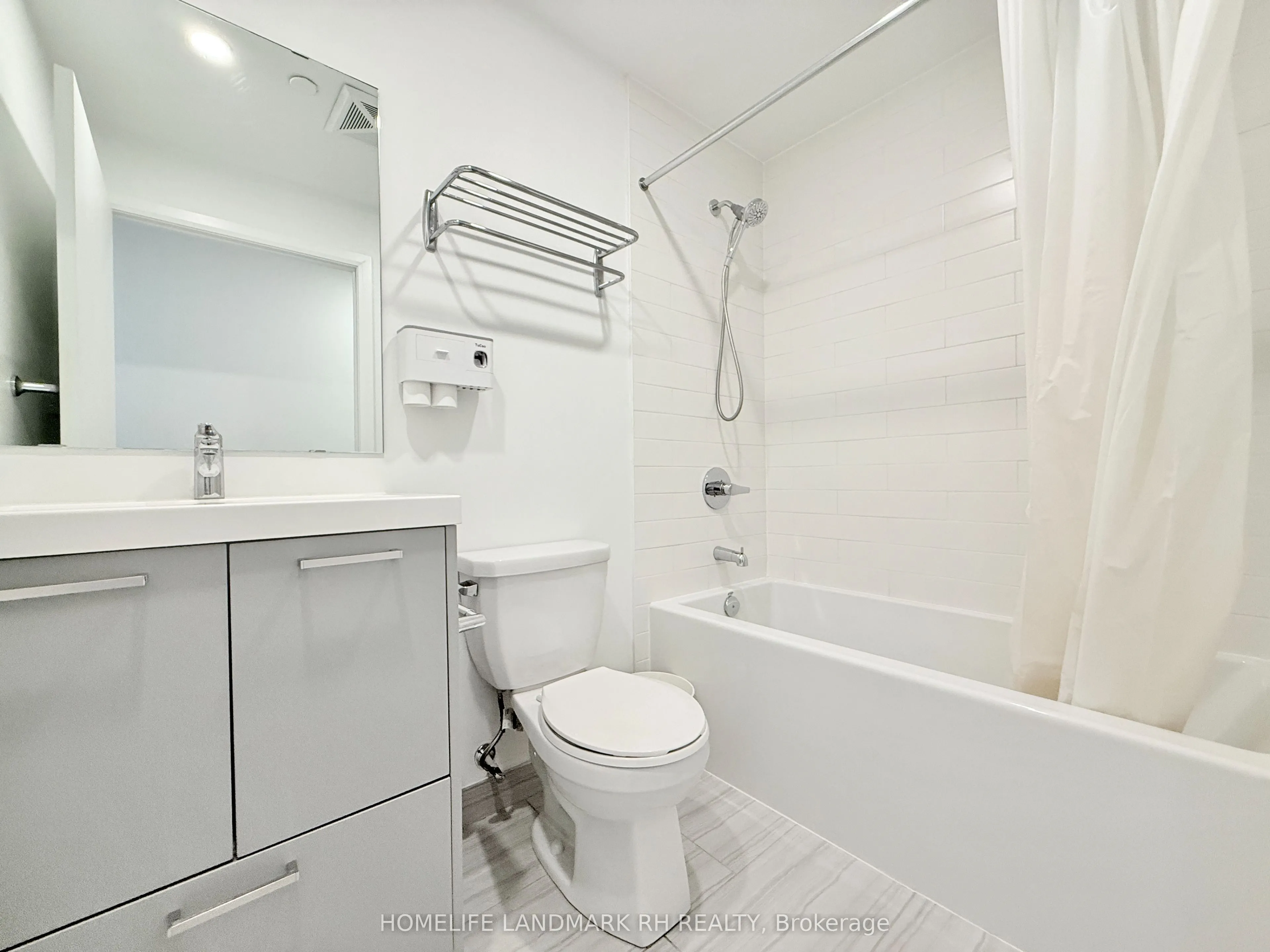 385 Osler Street, #512