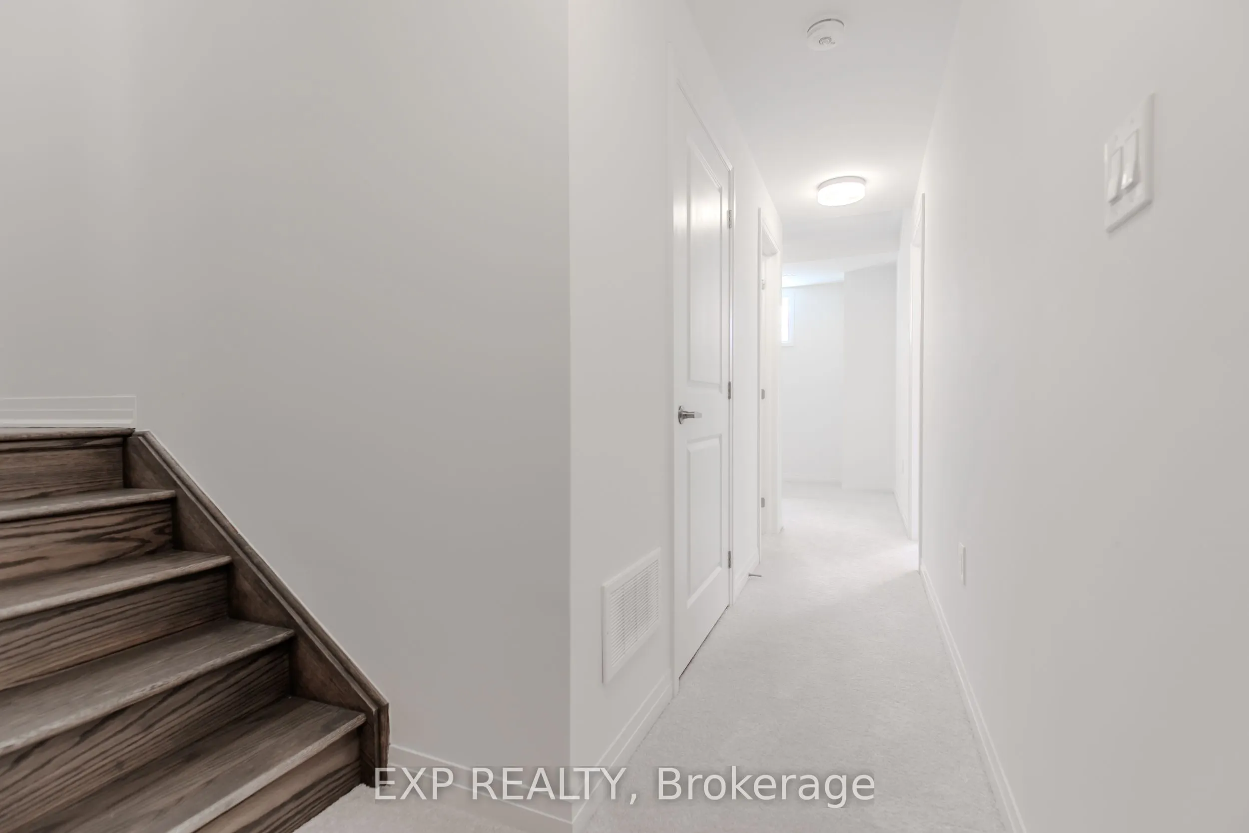 3276 Crystal Drive